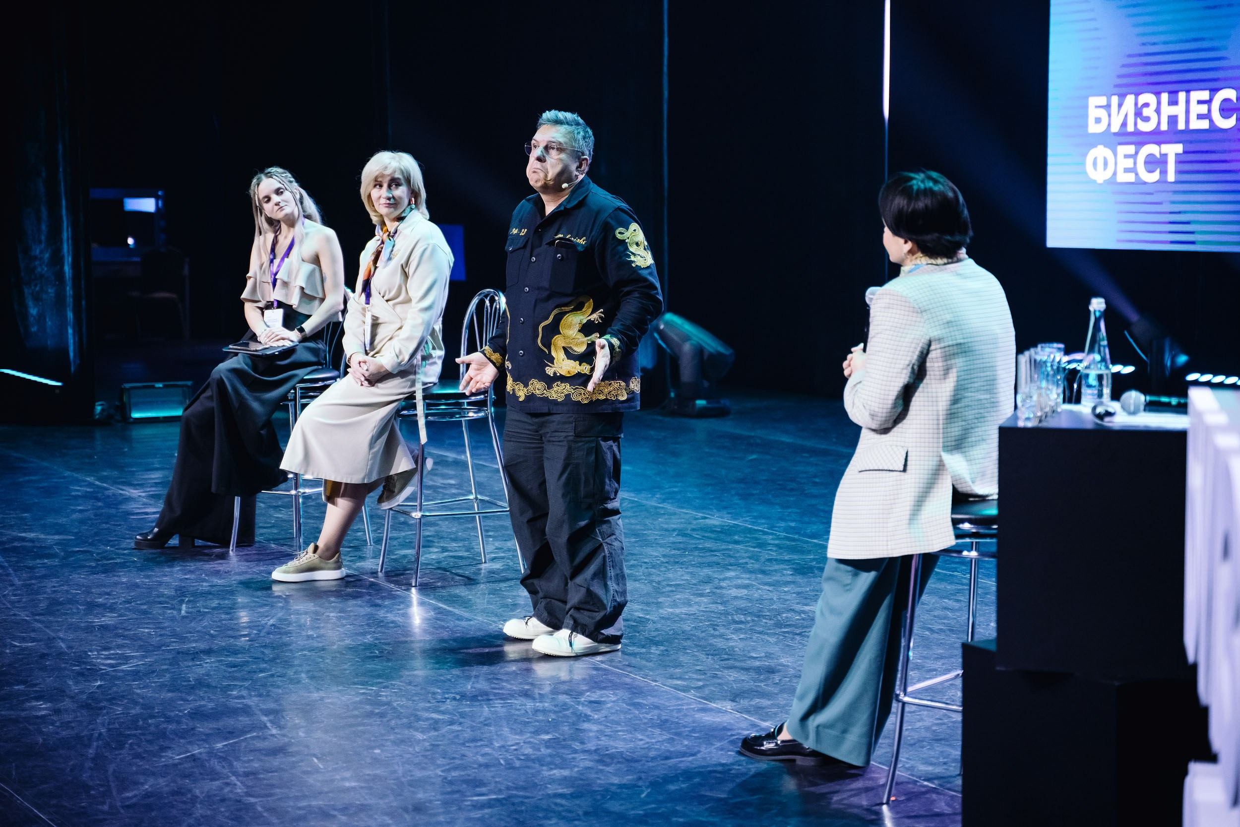 СБЕР Бизнес Фест. One Media Life: фоторепортажи, фотоотчеты с мероприятий и заведений