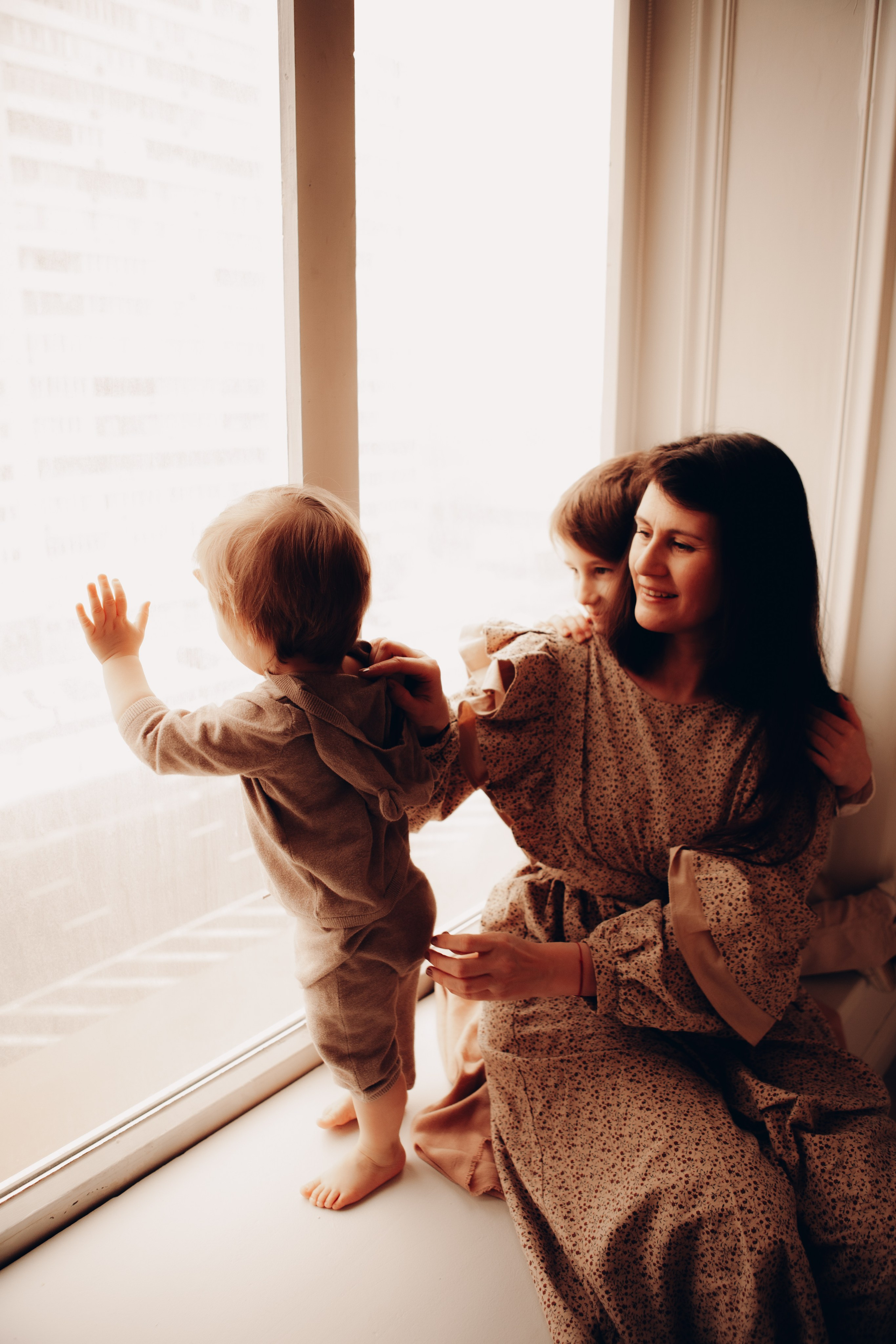 Алена с семьей. Фотосессия новорожденных в Москве фотограф Савина Анастасия