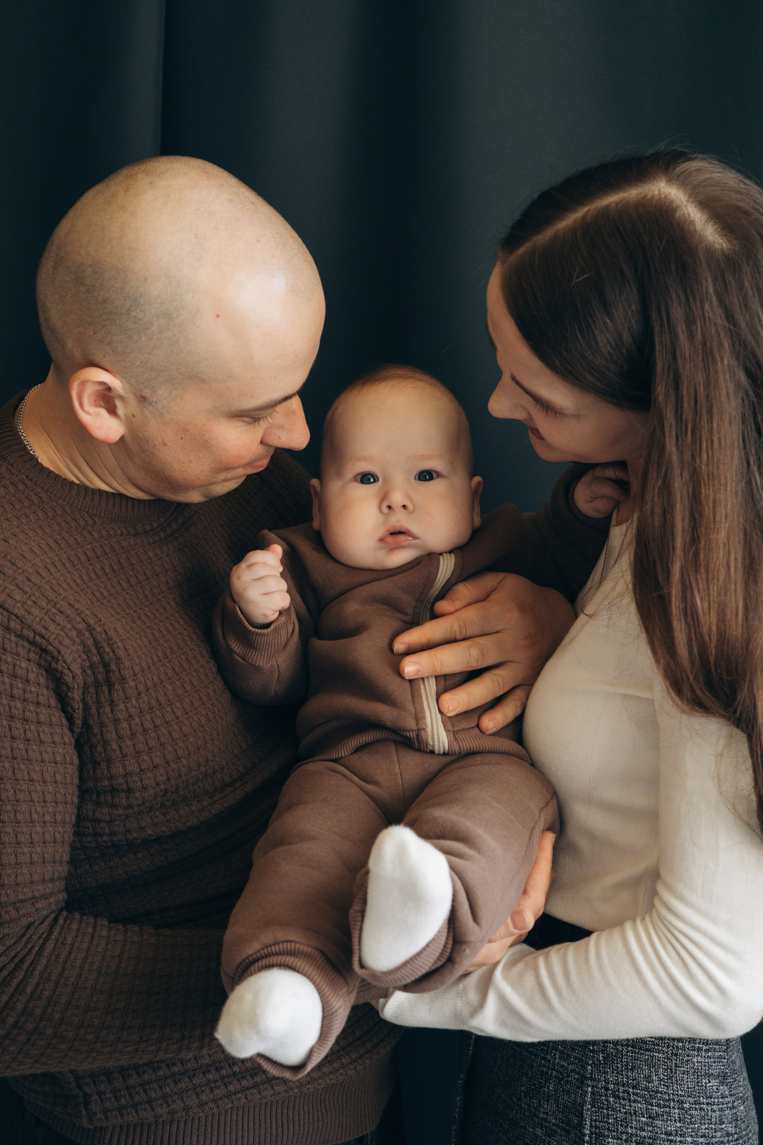 Наташа, Вова, Машенька и Паша. Ваш фотограф