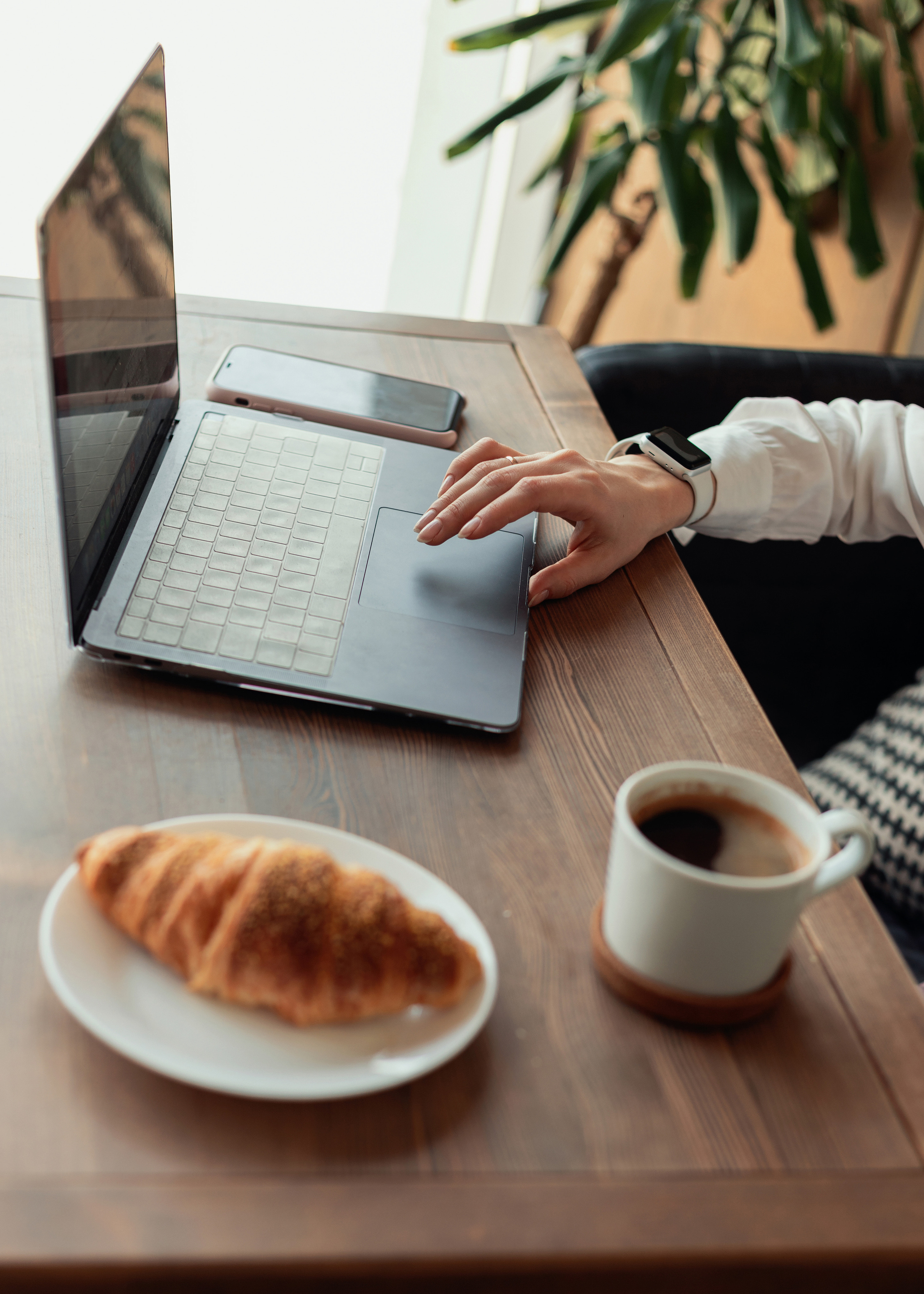 Таргетолог Алена. Фотограф в Саратове