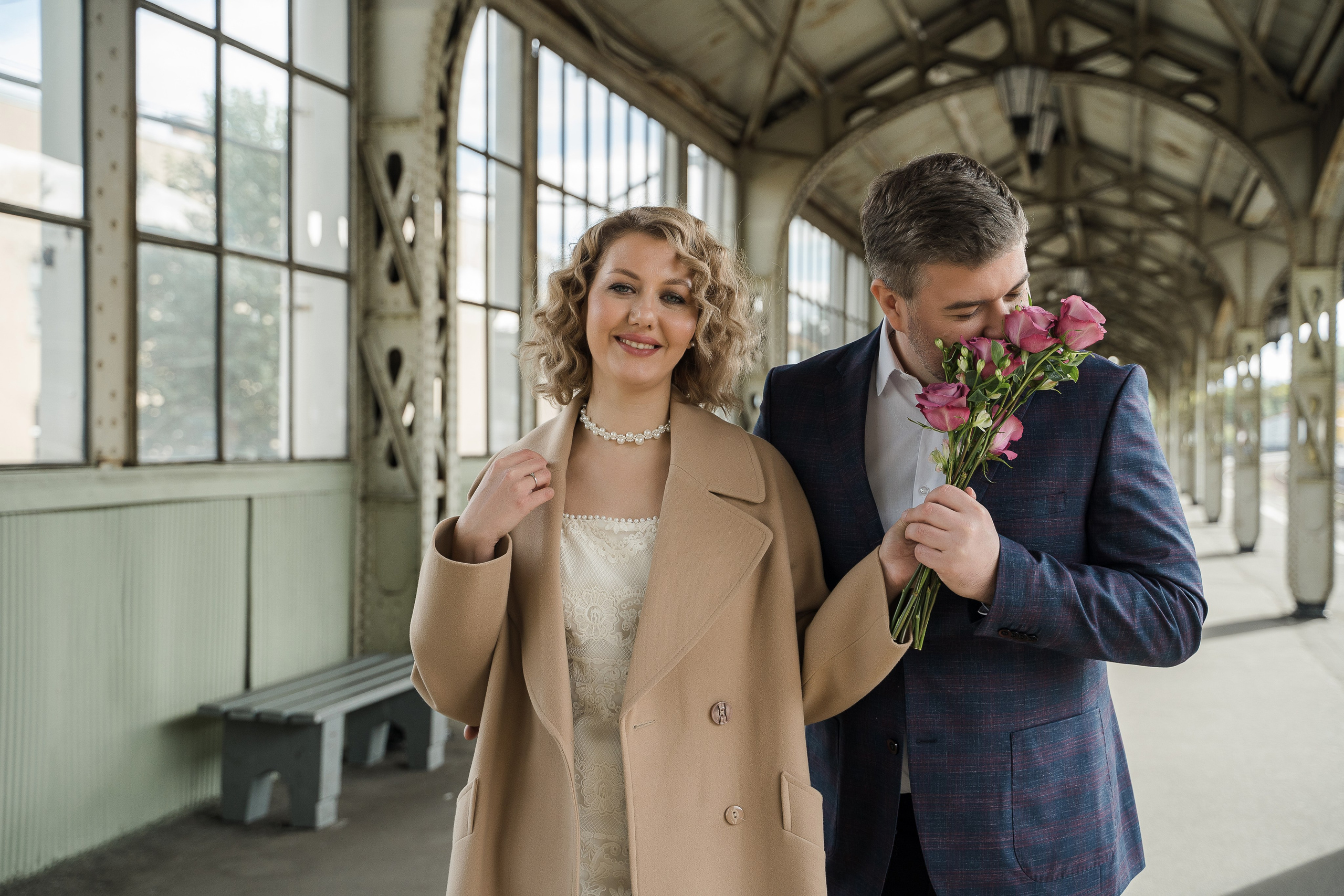 Свадебная фотосессия на Витебском вокзале. Свадебный и семейный фотограф в Пушкине и Санкт-Петербурге Мария Филиппова