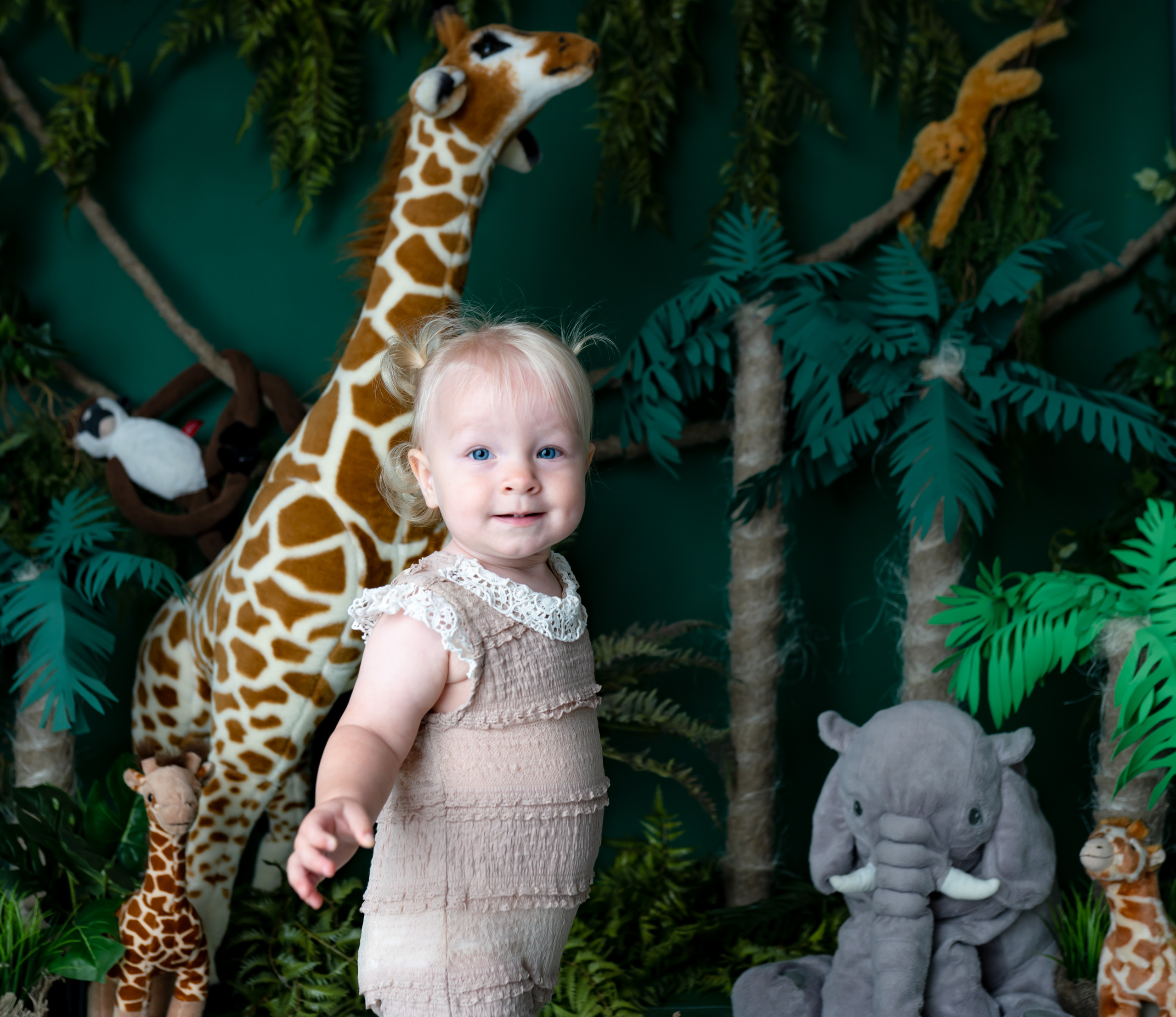 Фотопроект, фотодень в Москве, детские фотопроекты в Москве. Детский, семейный фотограф: newborn, беременность, годовасие, репортаж. Москва