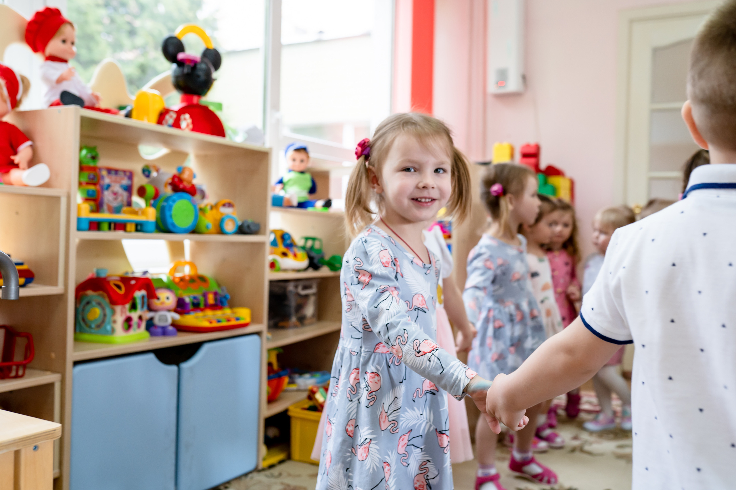 Репортажная съемка, съемка дней рождения, съемка в школе и садике. Детский, семейный фотограф: newborn, беременность, годовасие, репортаж. Москва