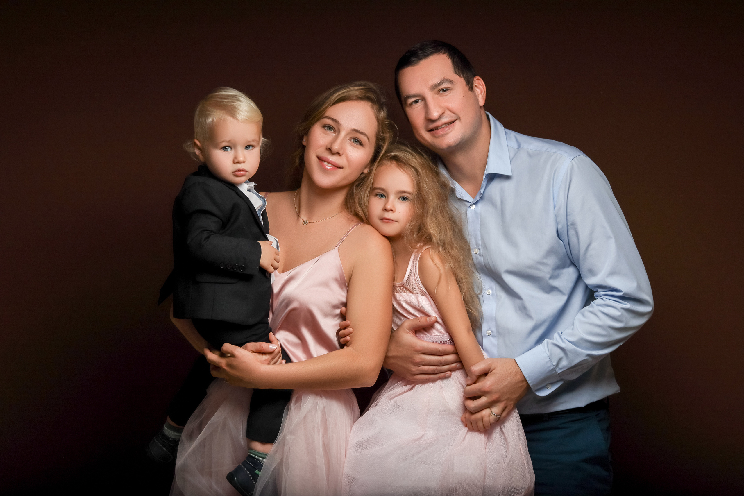 Фотопроект, фотодень в Москве, детские фотопроекты в Москве. Детский, семейный фотограф: newborn, беременность, годовасие, репортаж. Москва