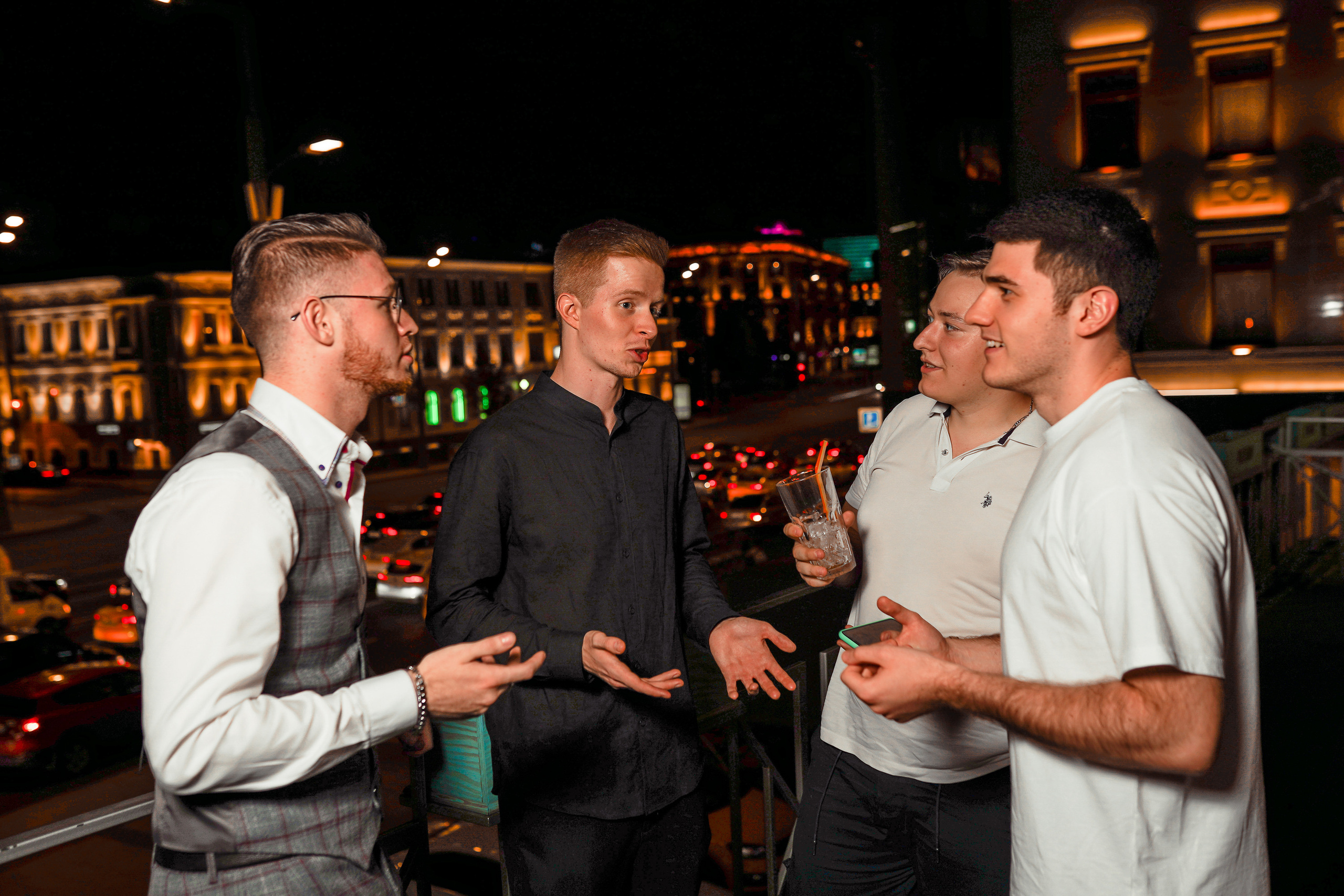 Репортажная съемка, съемка дней рождения, съемка в школе и садике. Детский, семейный фотограф: newborn, беременность, годовасие, репортаж. Москва