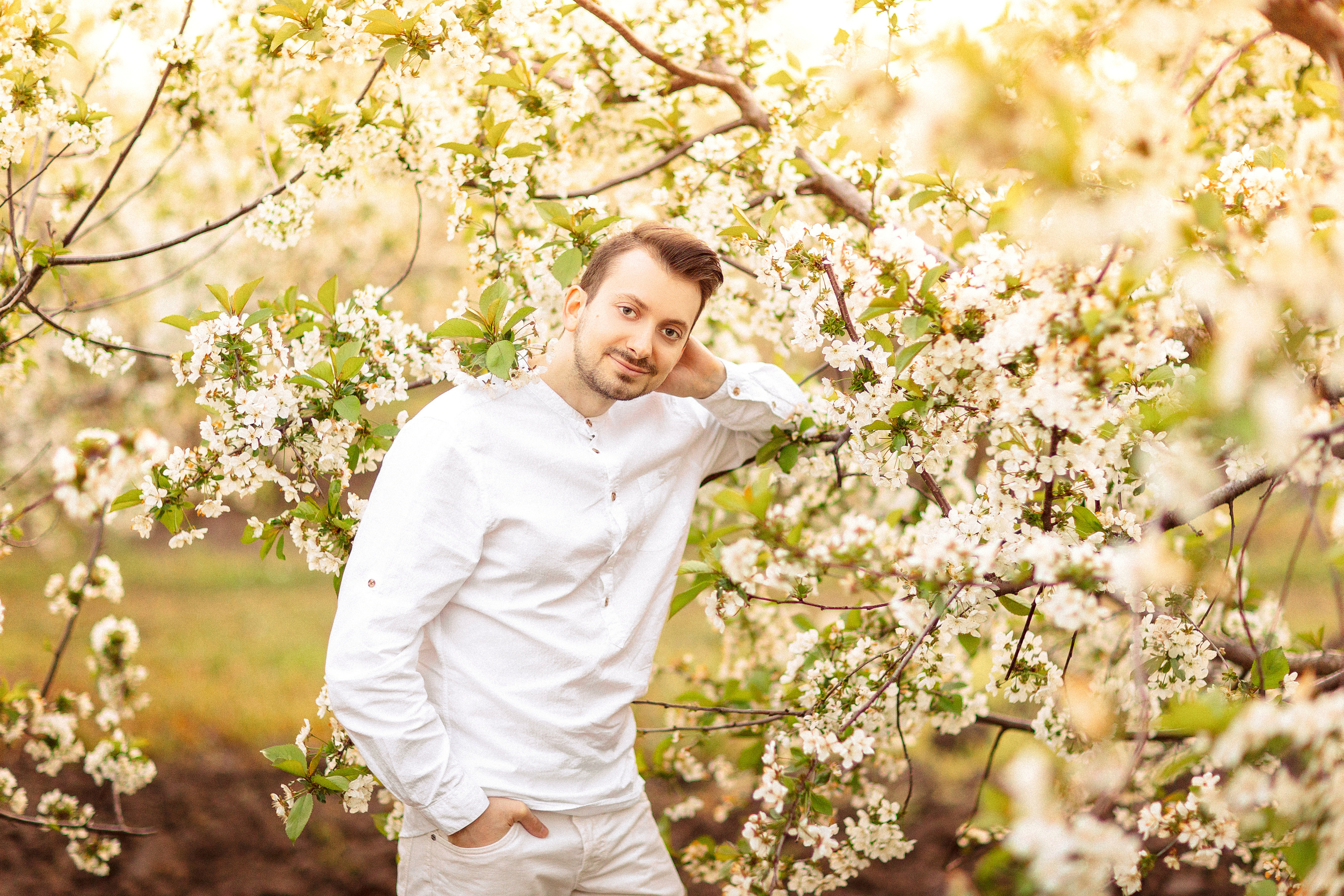 Фотосессия в цветущем саду, Краснодар. Семейный и детский фотограф в Краснодаре Анна Трашкова