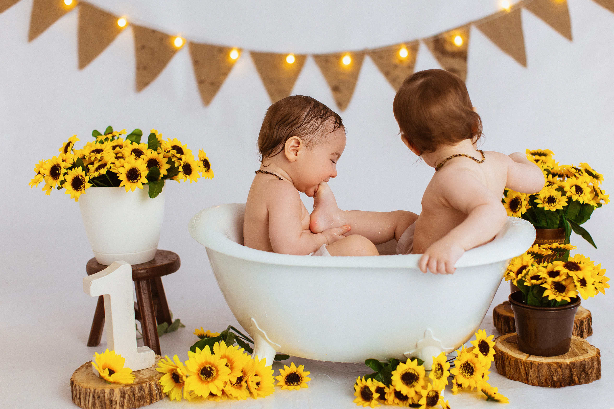 Двойняшки, Аслан и Алан, Фотостудия «АНТУРАЖ». Семейный и детский фотограф в Краснодаре Анна Трашкова