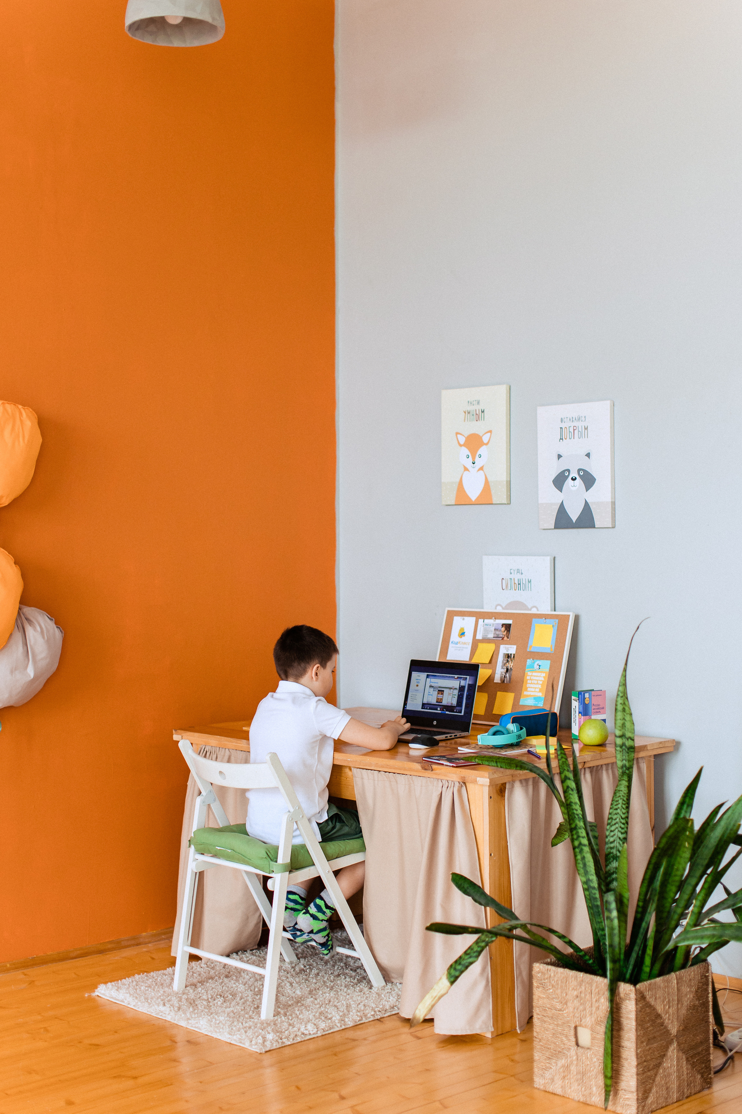 Контент фотосессия в Краснодаре для онлайн школы программирования. Семейный и детский фотограф в Краснодаре Анна Трашкова