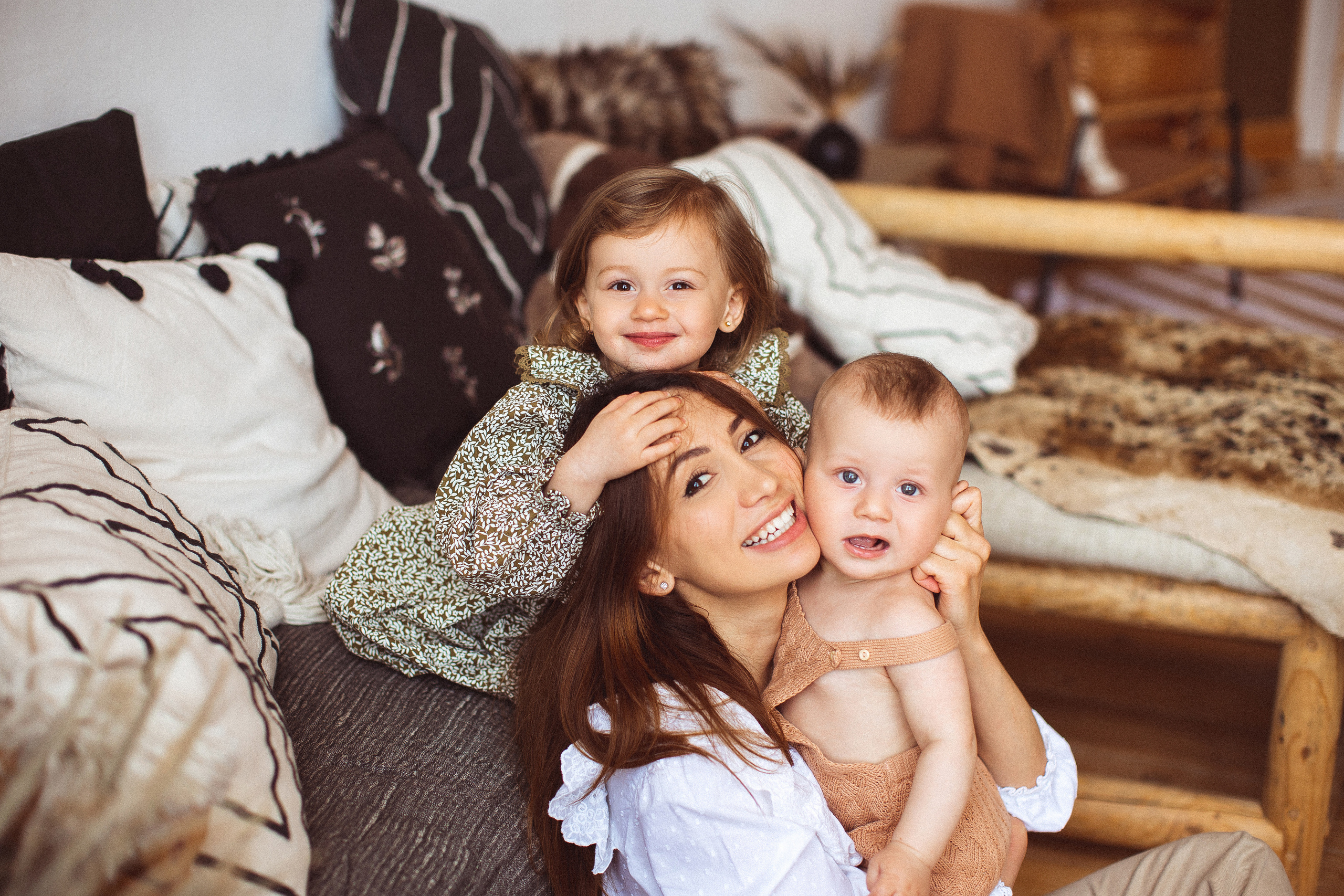 Семейная фотосессия для мамы с детьми в Краснодаре. Семейный и детский фотограф в Краснодаре Анна Трашкова