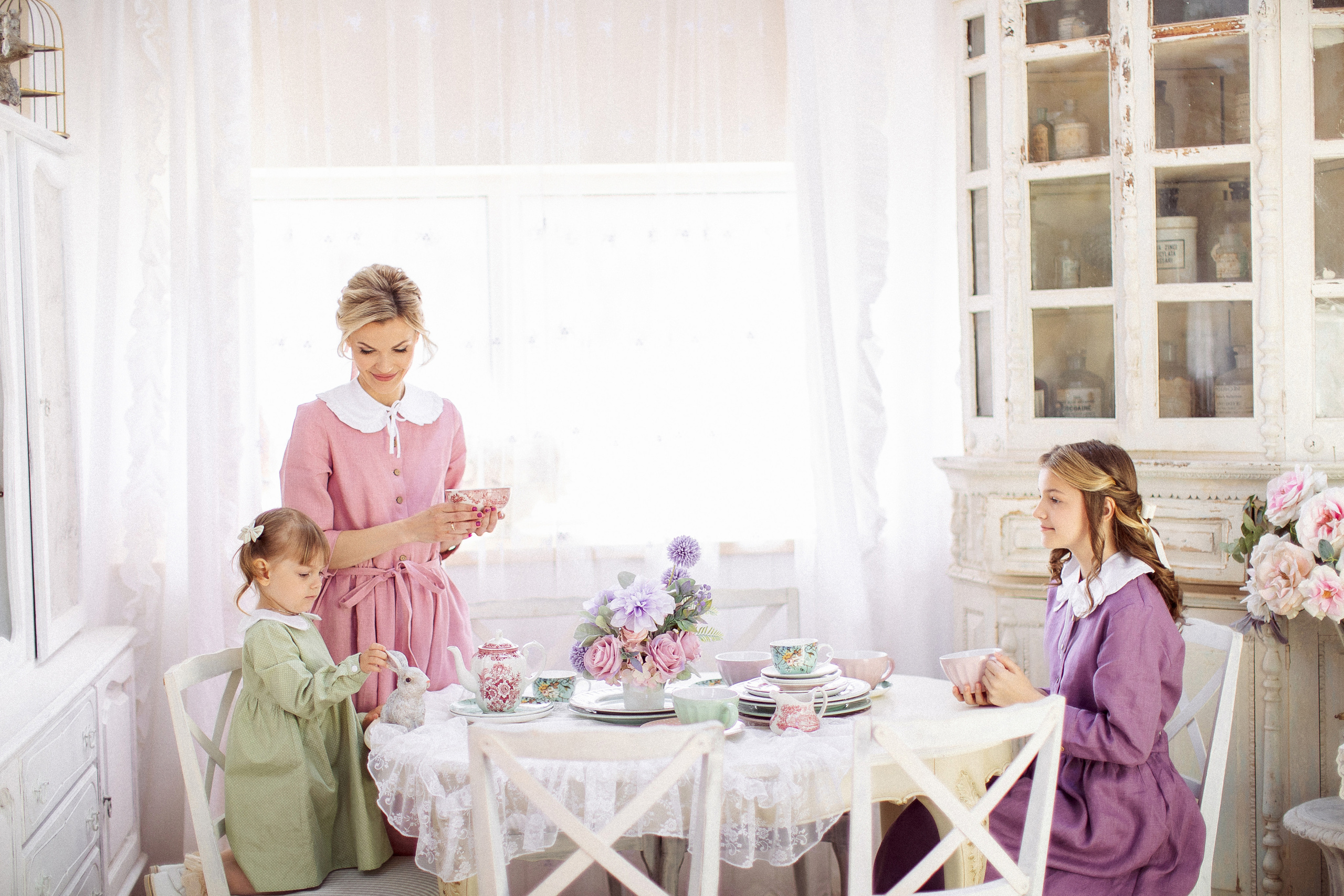 Пасха в стиле «Прованс», мама и дочки. Семейный и детский фотограф в Краснодаре Анна Трашкова