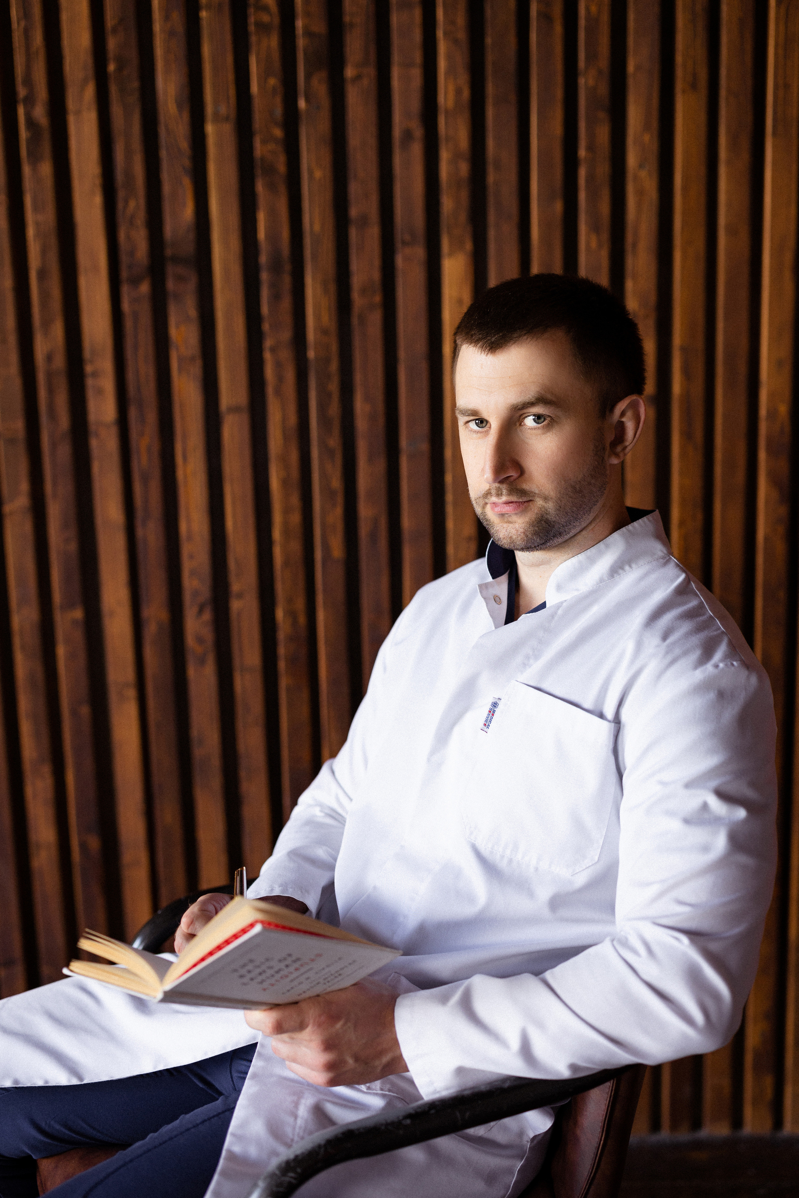 Пластический хирург, Доктор Евгений Сотников. Семейный и детский фотограф в Краснодаре Анна Трашкова