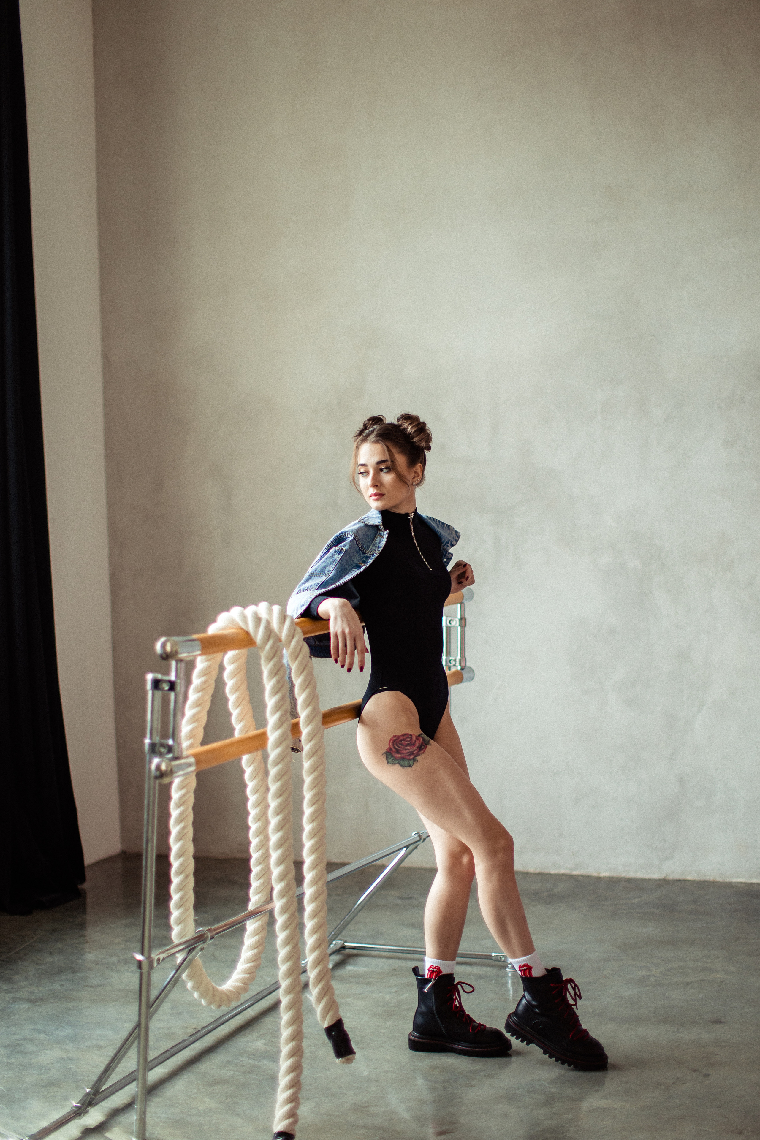 Женская фотосессия в фотостудии Краснодара. Семейный и детский фотограф в Краснодаре Анна Трашкова