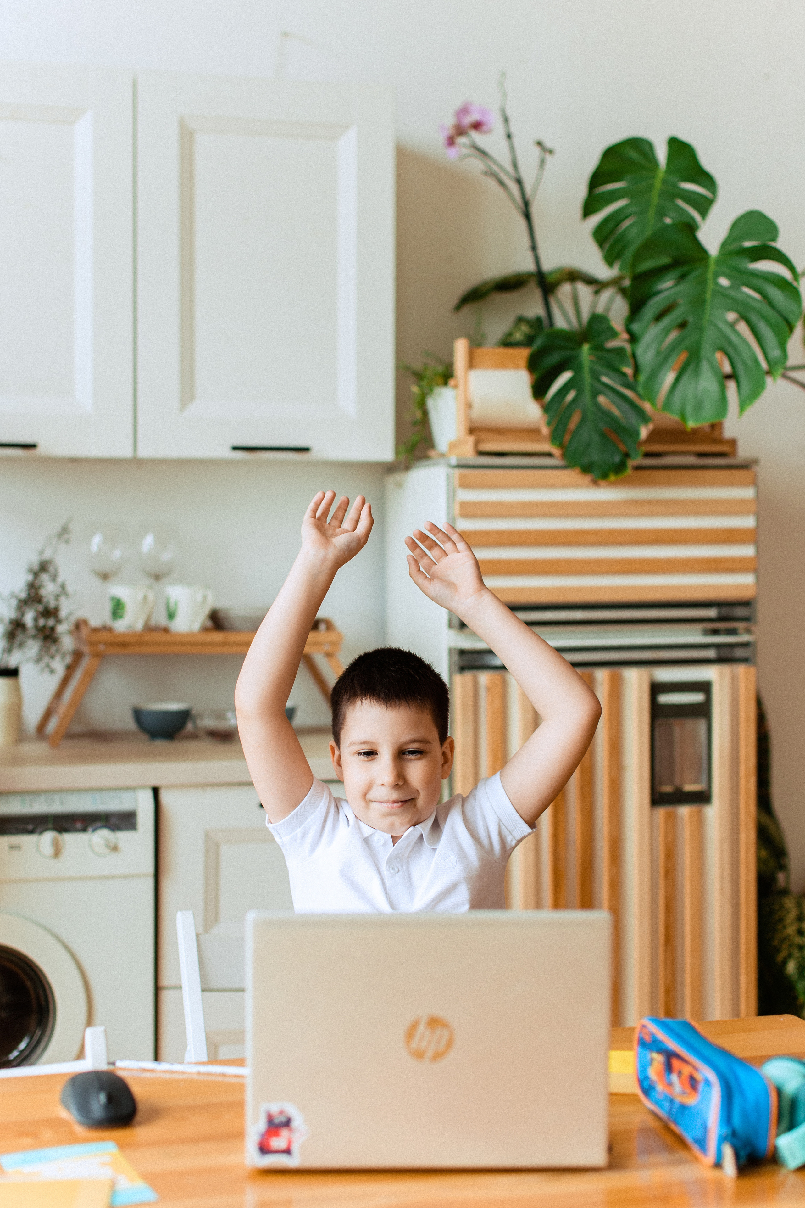 Контент фотосессия в Краснодаре для онлайн школы программирования. Семейный и детский фотограф в Краснодаре Анна Трашкова