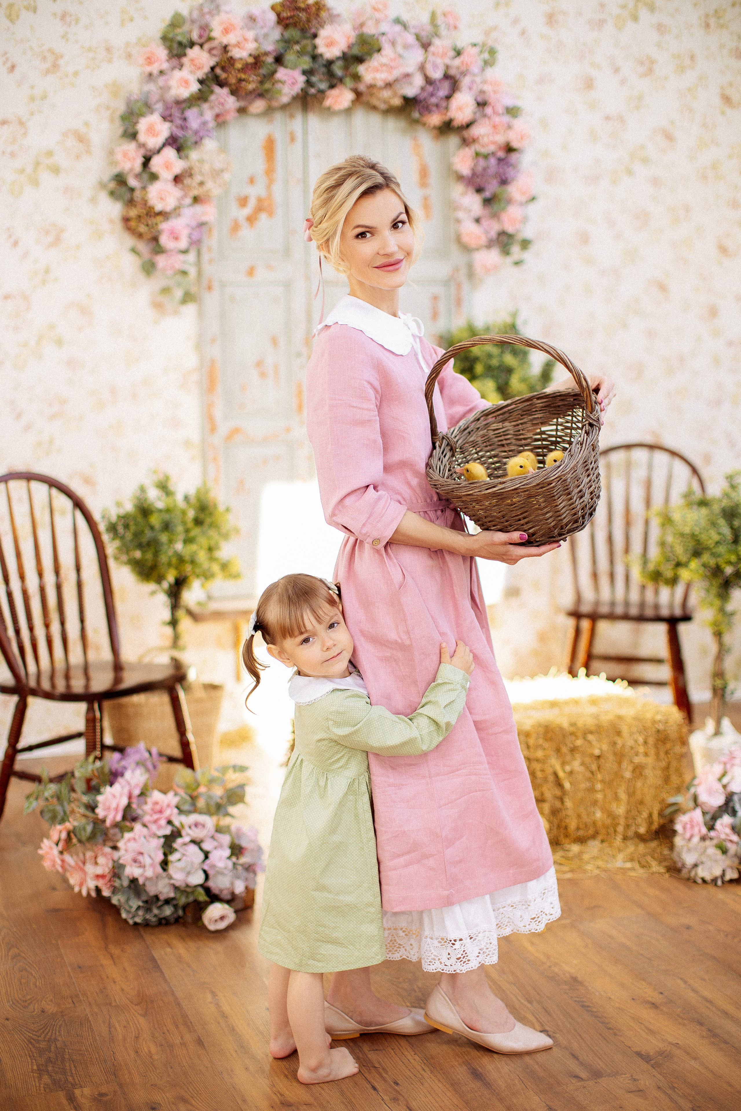 Пасха в стиле «Прованс», мама и дочки. Семейный и детский фотограф в Краснодаре Анна Трашкова