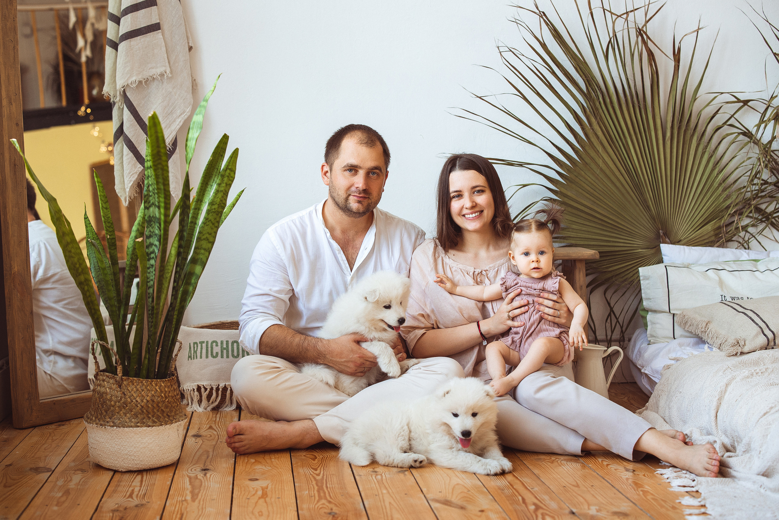 С щенками. Семейный и детский фотограф в Краснодаре Анна Трашкова