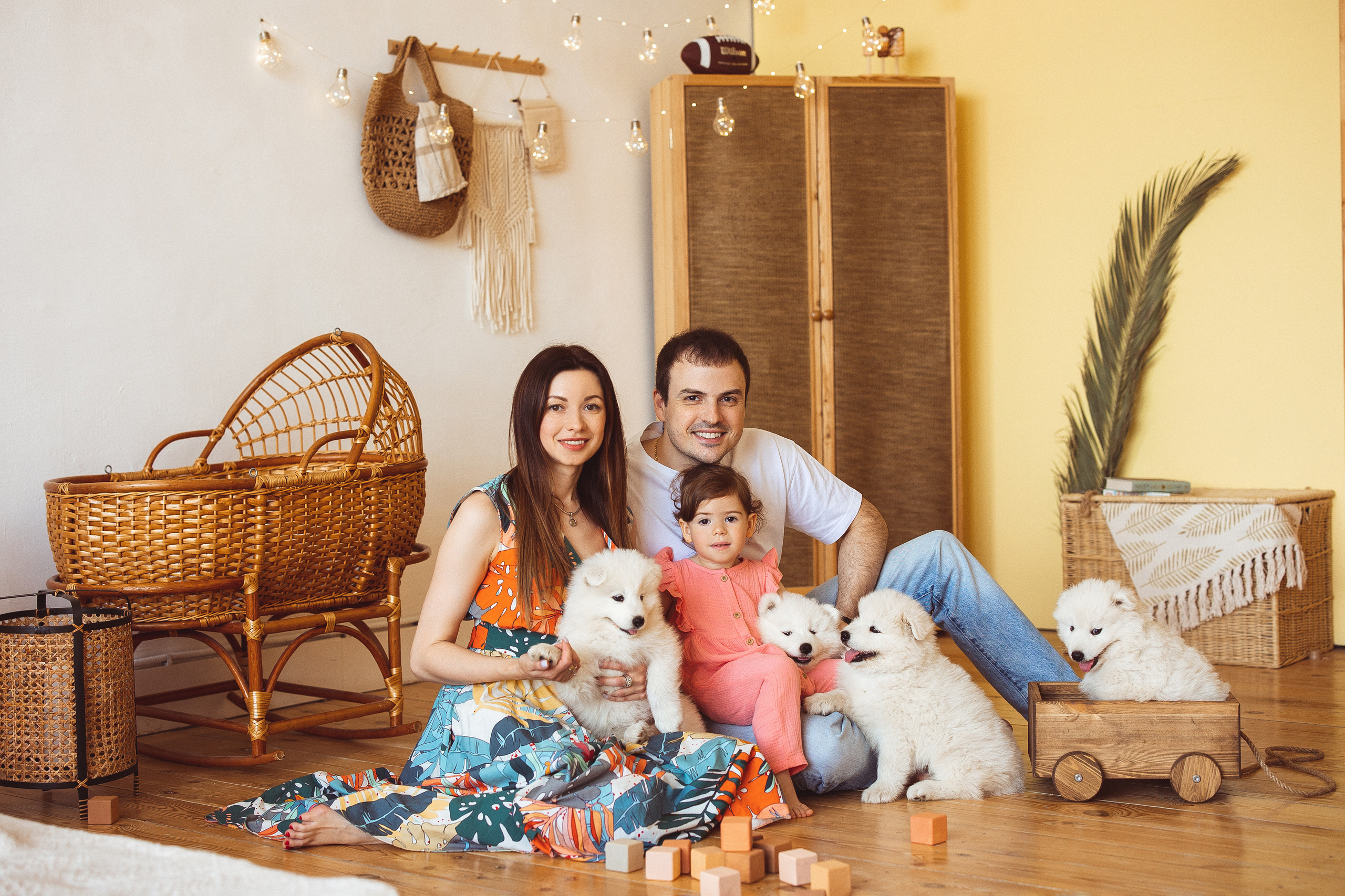 С щенками. Семейный и детский фотограф в Краснодаре Анна Трашкова