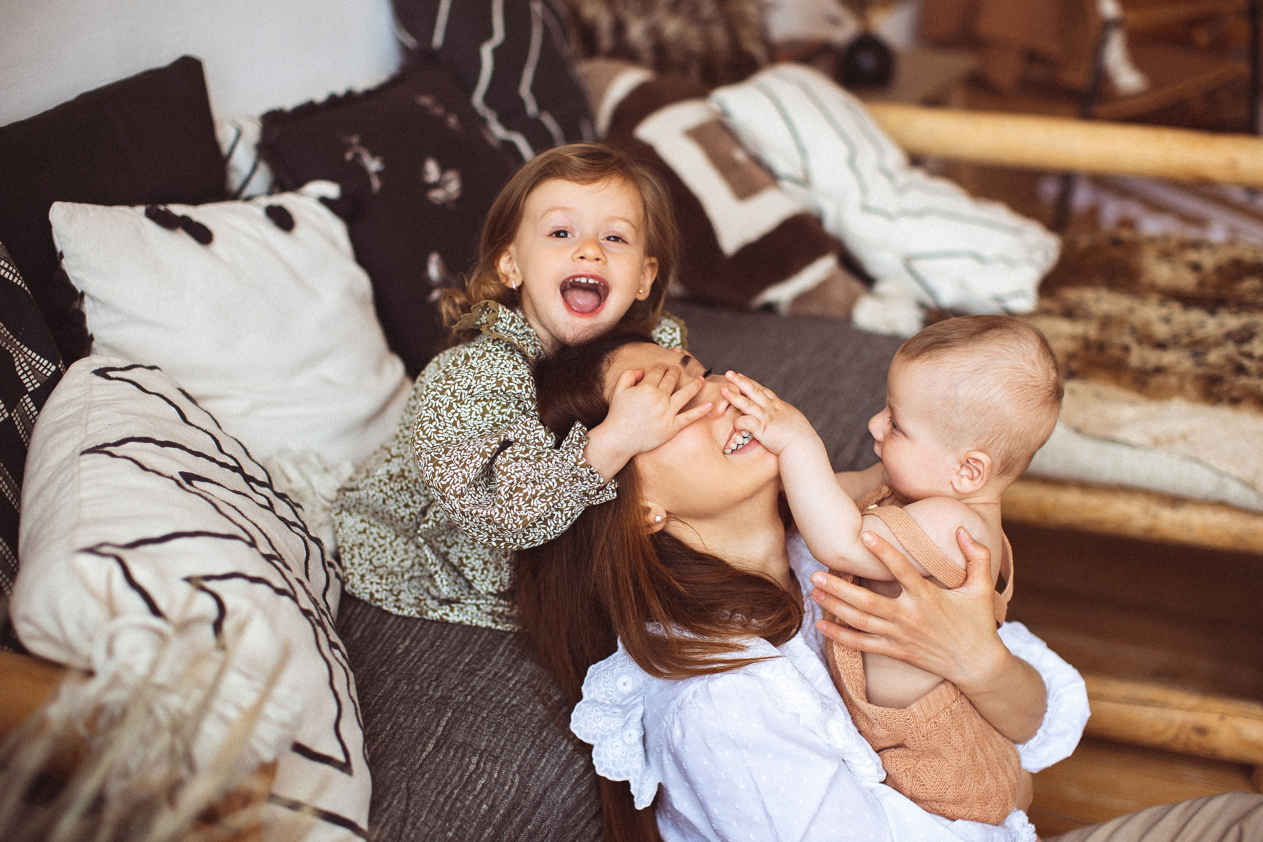 Семейная фотосессия для мамы с детьми в Краснодаре. Семейный и детский фотограф в Краснодаре Анна Трашкова