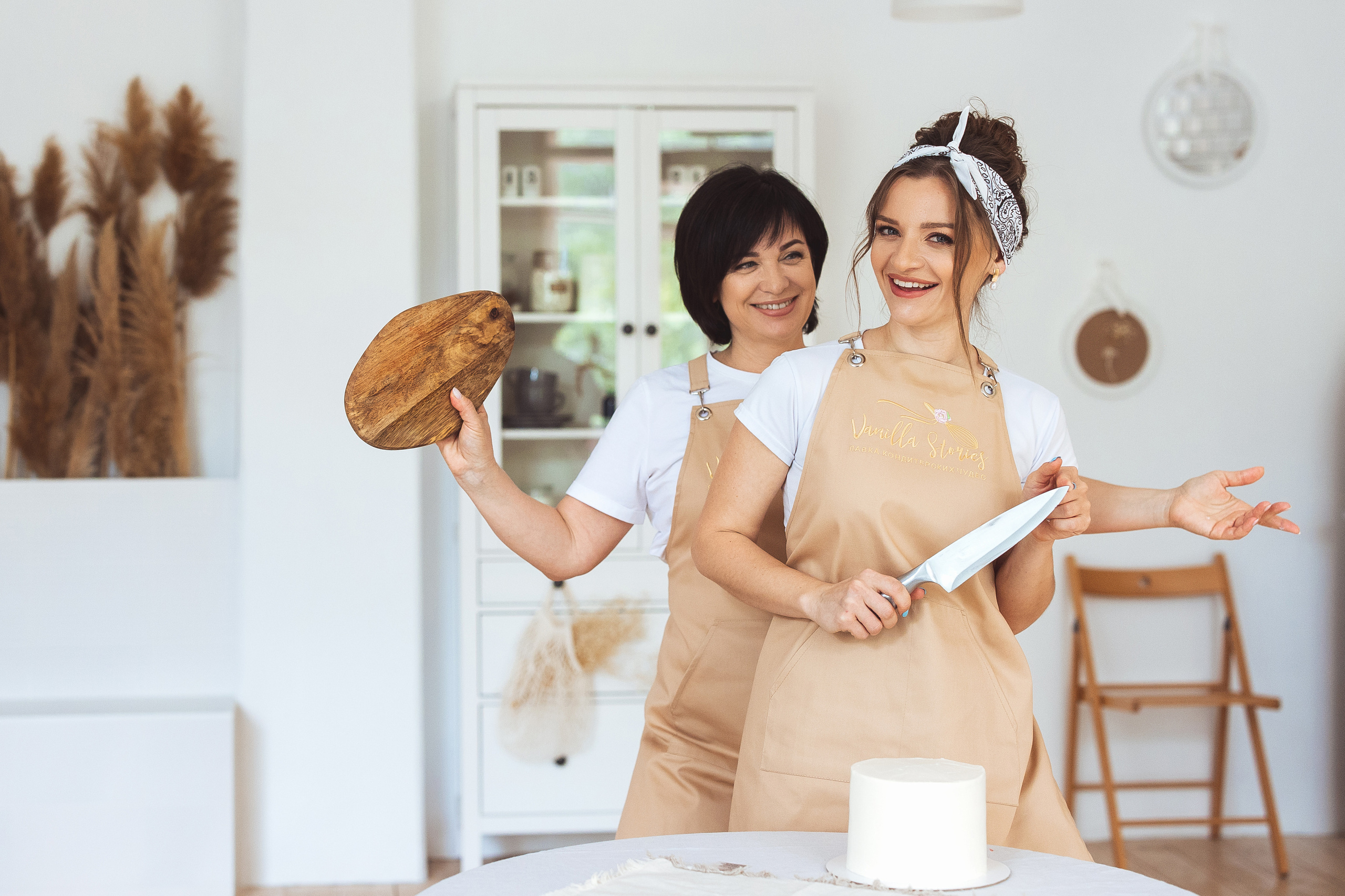 Кондитеры, Юля и Ирина. Семейный и детский фотограф в Краснодаре Анна Трашкова