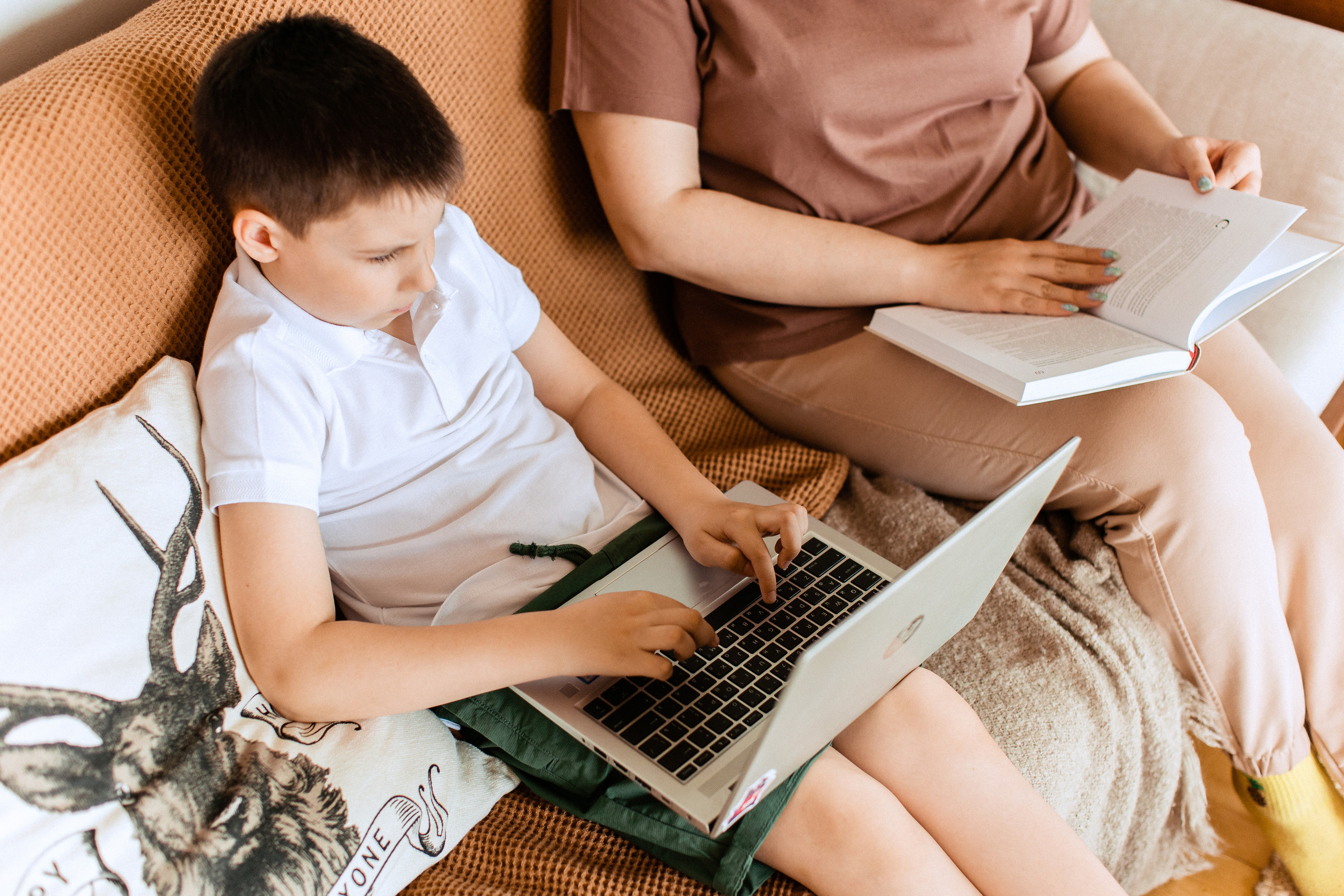 Контент фотосессия в Краснодаре для онлайн школы программирования. Семейный и детский фотограф в Краснодаре Анна Трашкова