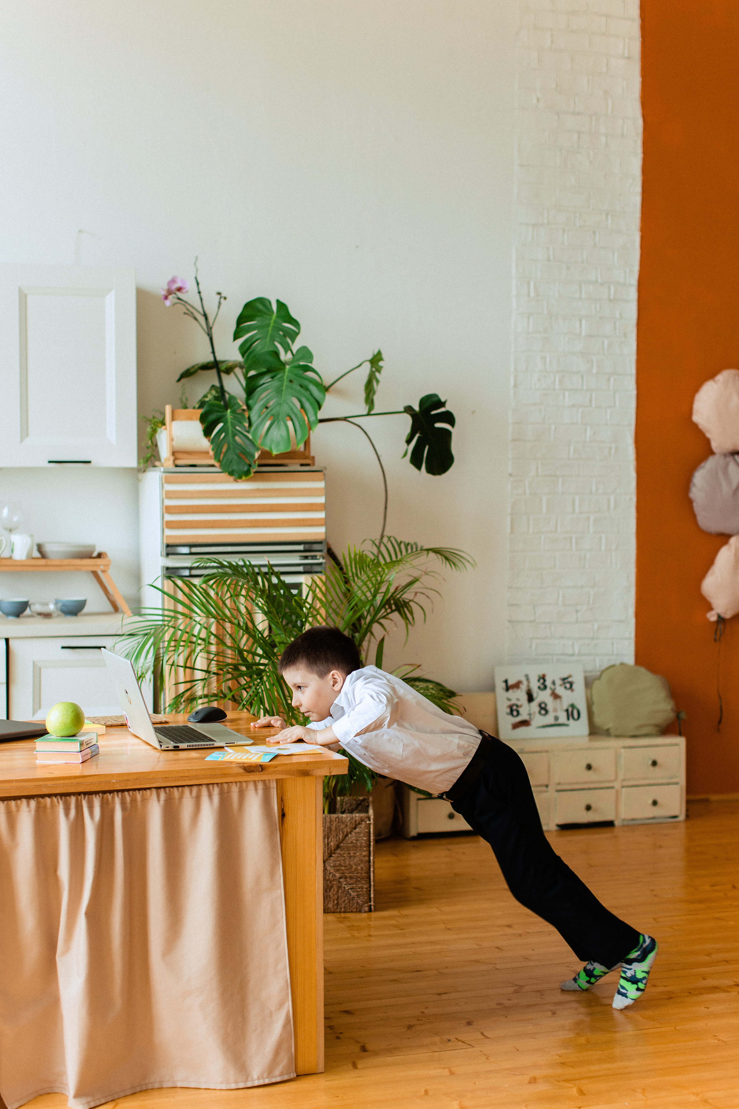 Контент фотосессия в Краснодаре для онлайн школы программирования. Семейный и детский фотограф в Краснодаре Анна Трашкова