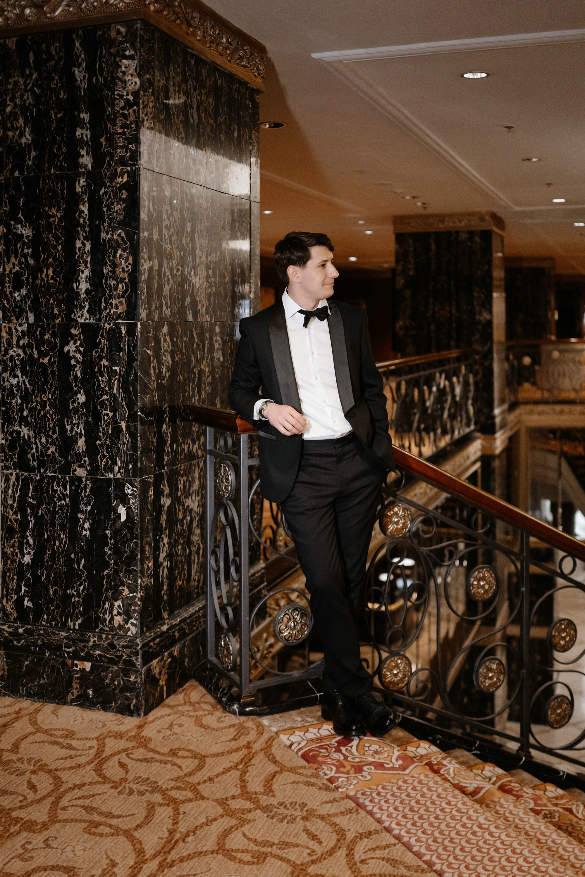 Фотосессия свадьбы в Lotte Plaza. Свадебный и семейный фотограф в Москве Светлана Зоткина