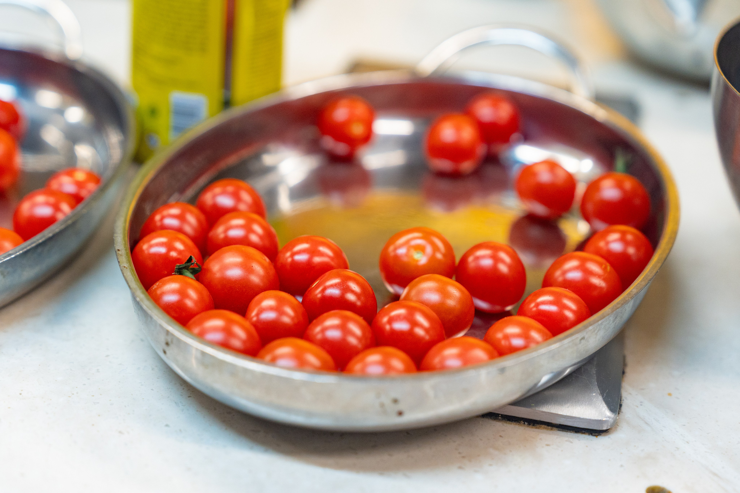 NOVIKOV SCHOOL — Умами зал. Фотограф Никита Комаров