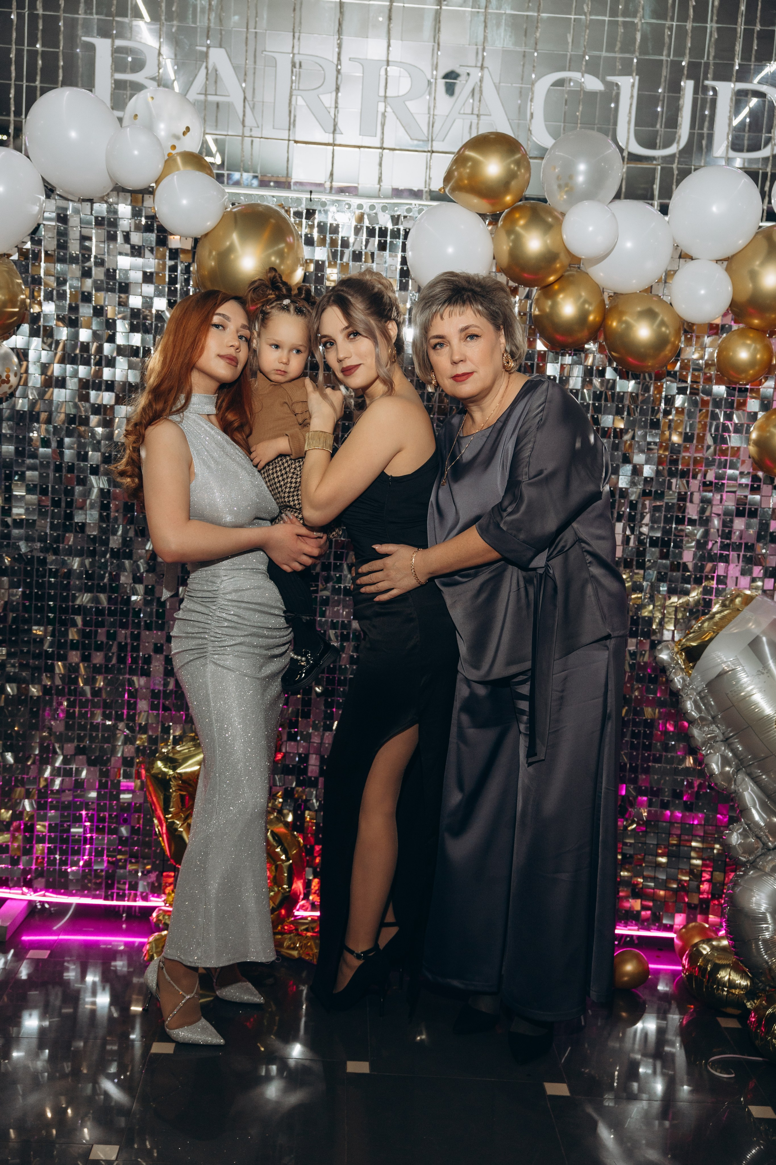 Юбилей. Свадебный, семейный фотограф в Иркутске Светлана Макаричева