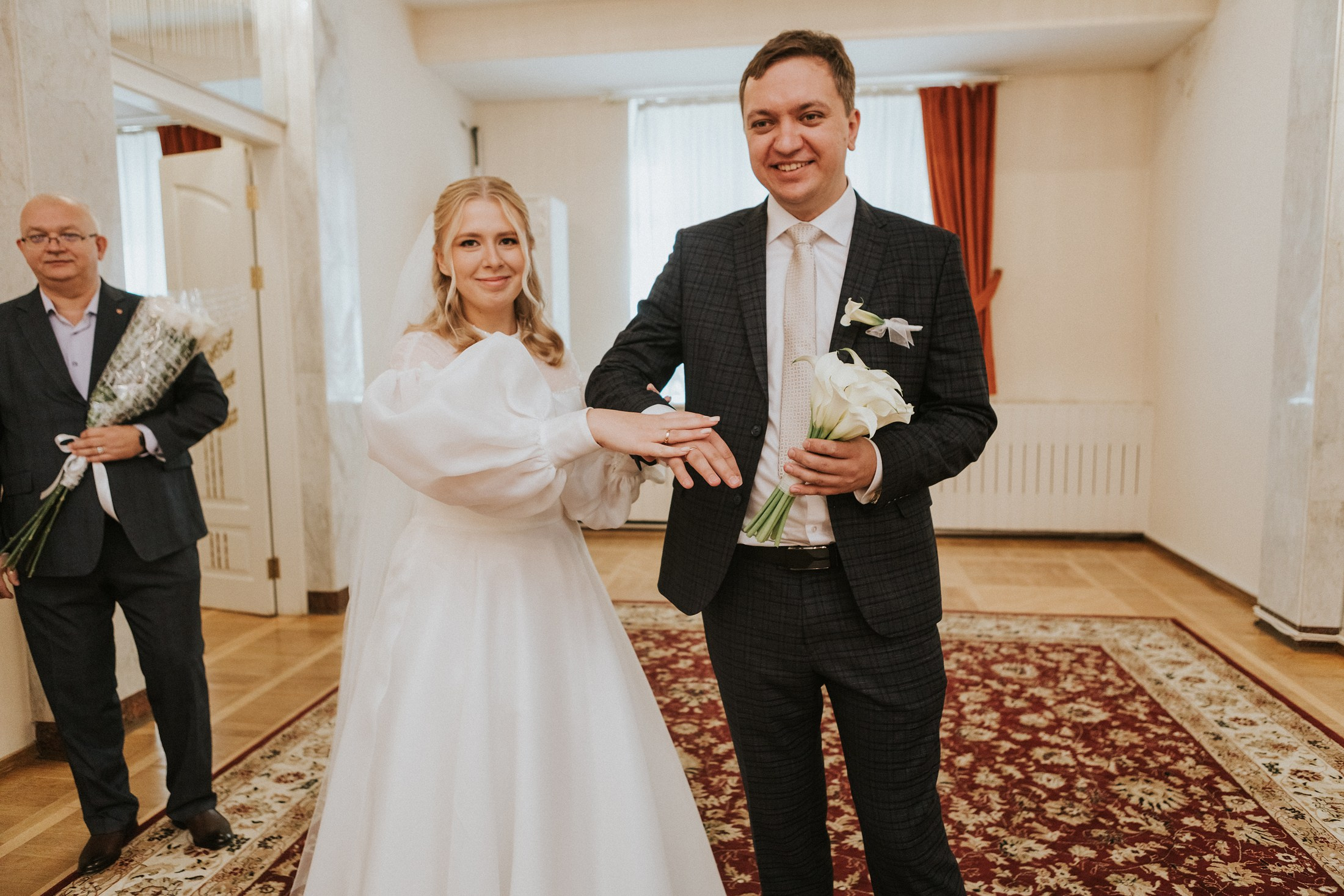 Егор и Екатерина. Осень, музей Машкова. Фотографы в городе Волгограде — Людмила Агеева и Алексей Околелов