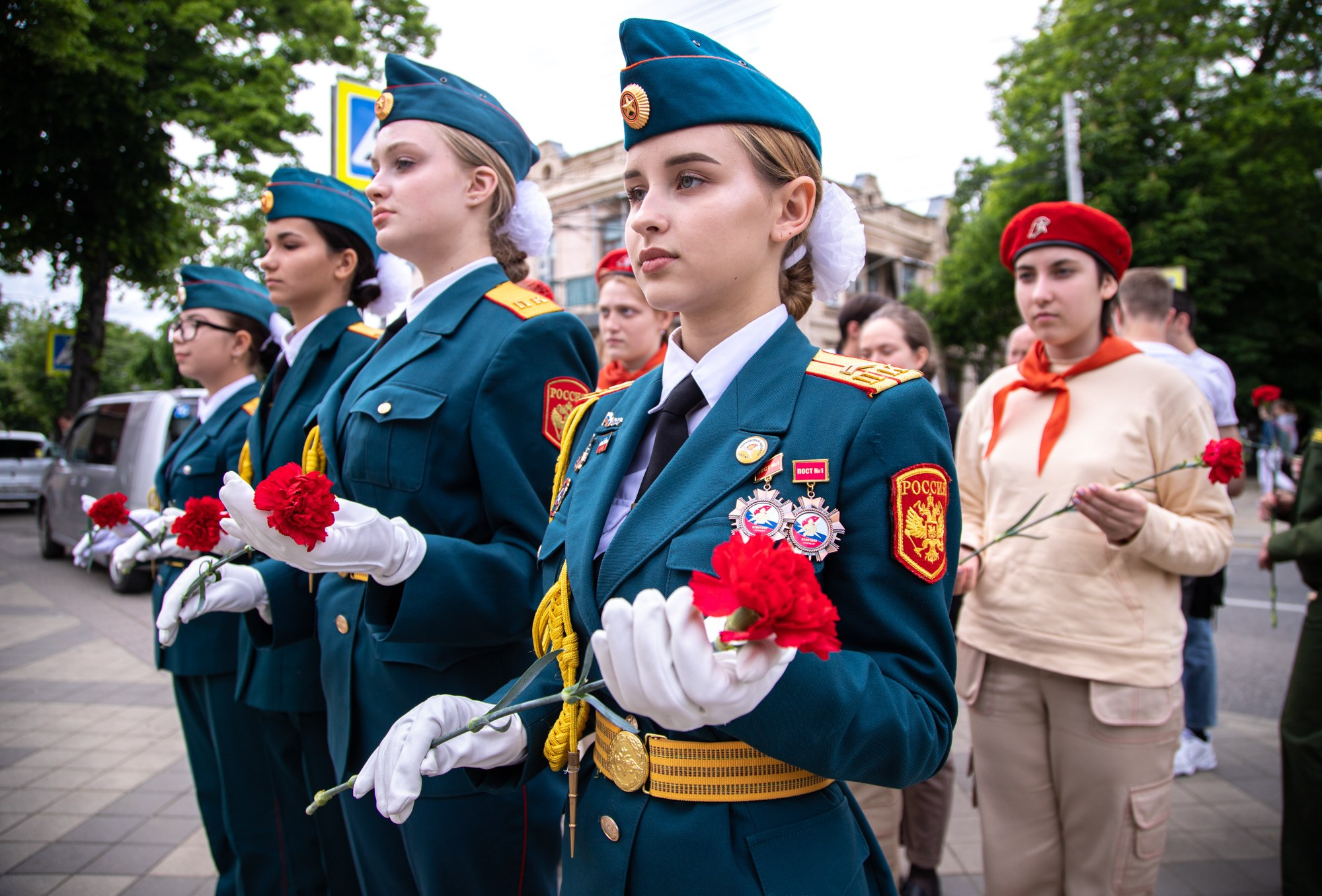 100-летие пионерии. Репортажный, промышленный и маркетплейс-фотограф Дмитрий Чернат