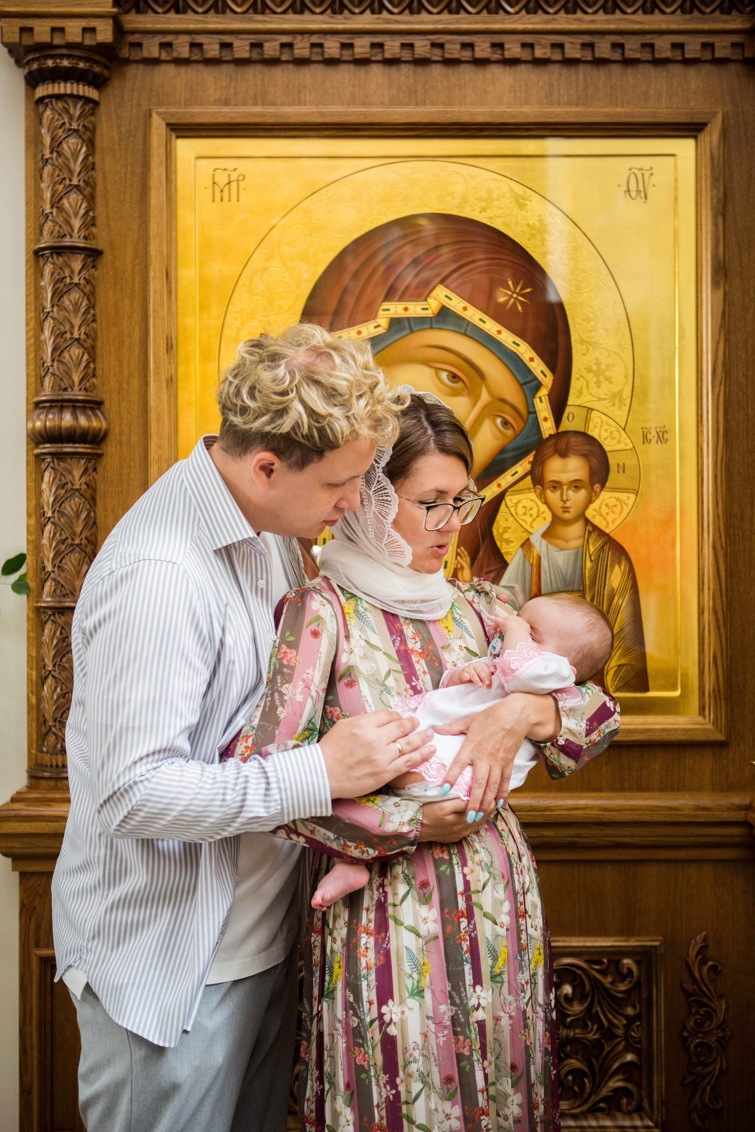 Крещение Софии. Храм Андрея Первозванного. Свадебный семейный и детский фотограф в Краснодаре Карина Федоровская