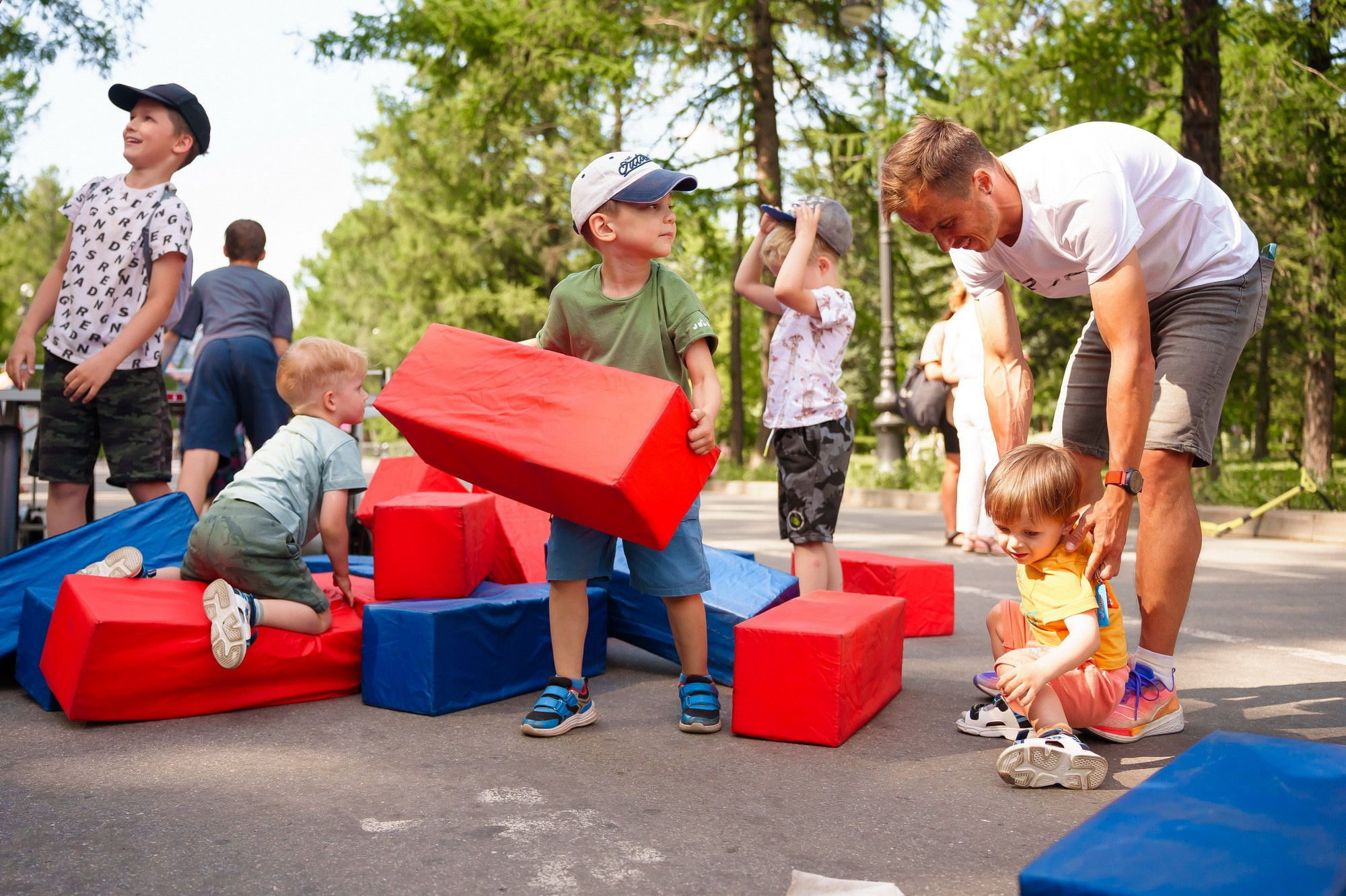 День защиты детей. Фотограф Сергей Лукьяненко