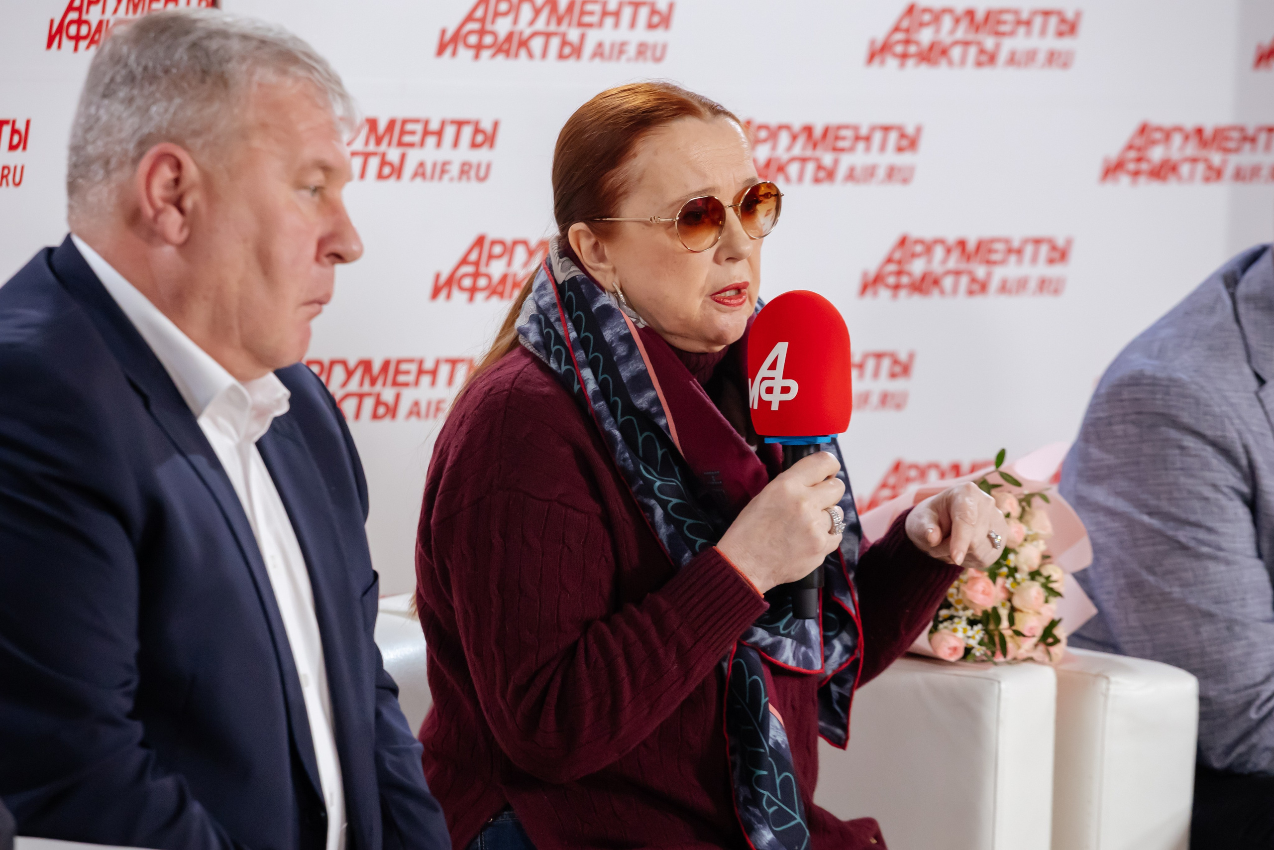 Аргументы и Факты. Леся Гаранина. Семейный фотограф/видеограф Москва и область