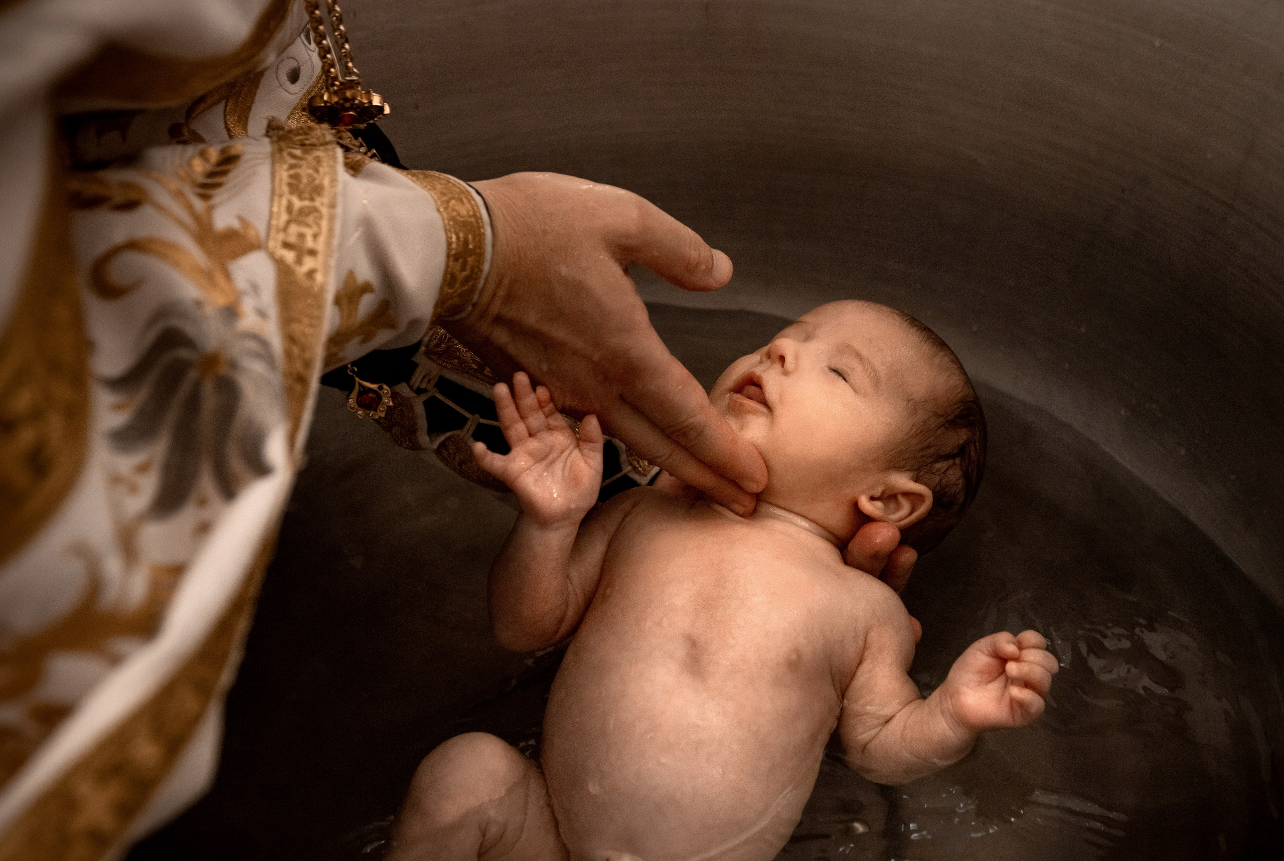 ТАИНСТВО КРЕЩЕНИЯ ЕВЫ И МАРИИ. Фотограф на крестины