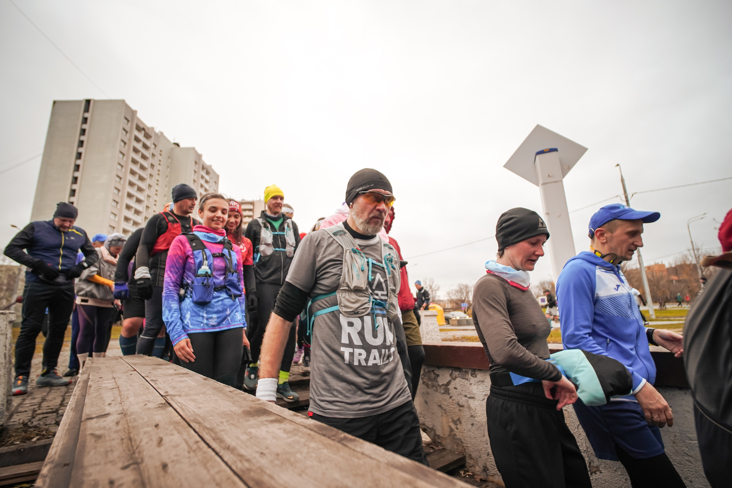 #марафонудома #яuzarun 2024 2-я петля, группа 6:30. Роман Капилюшов. Бег. Фото. Видео. г. Люберцы