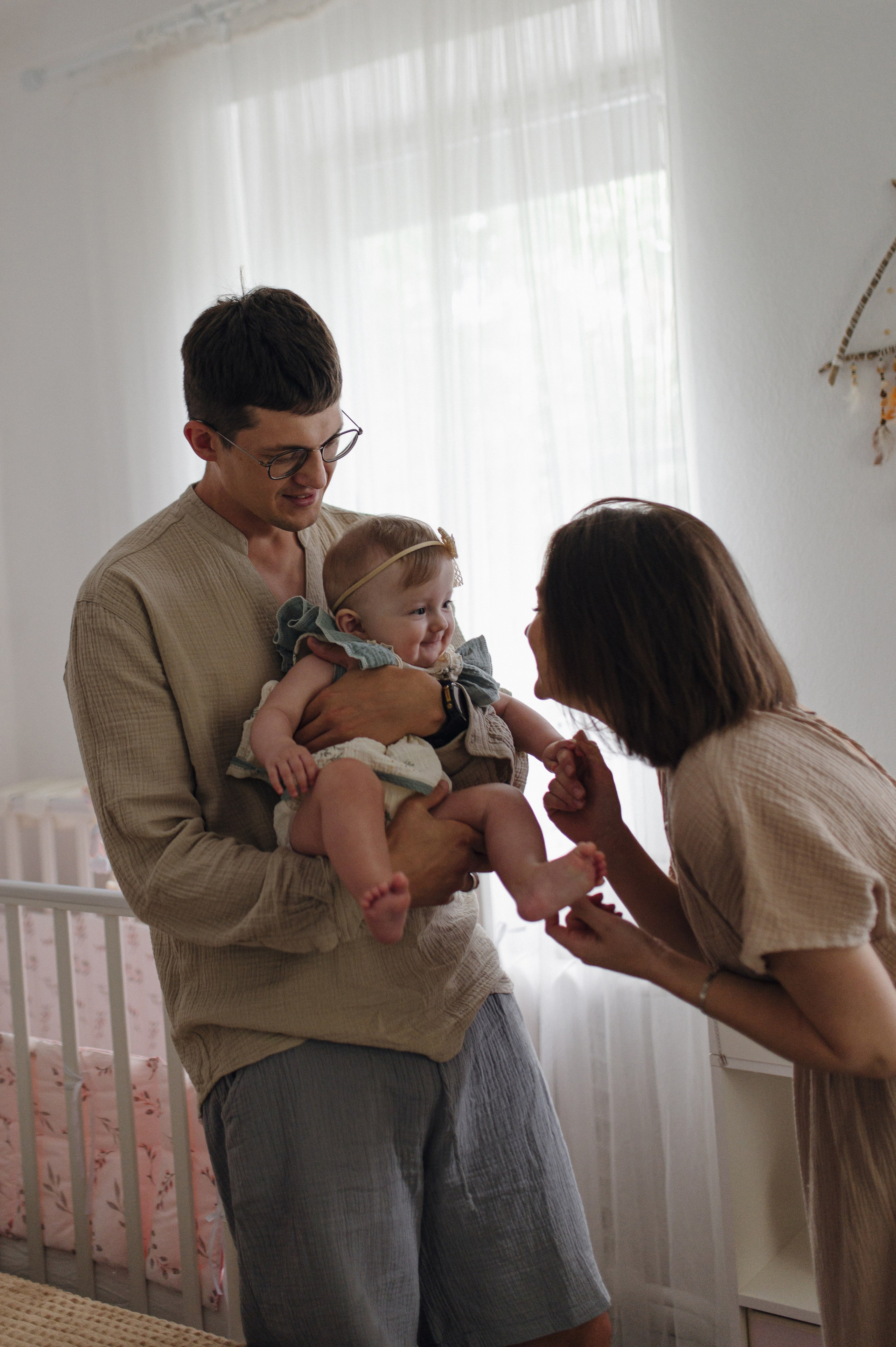 Ульяна, Яша и Лия. Домашняя история. Свадебный фотограф Москва и Санкт-Петербург. Анастасия Чудина