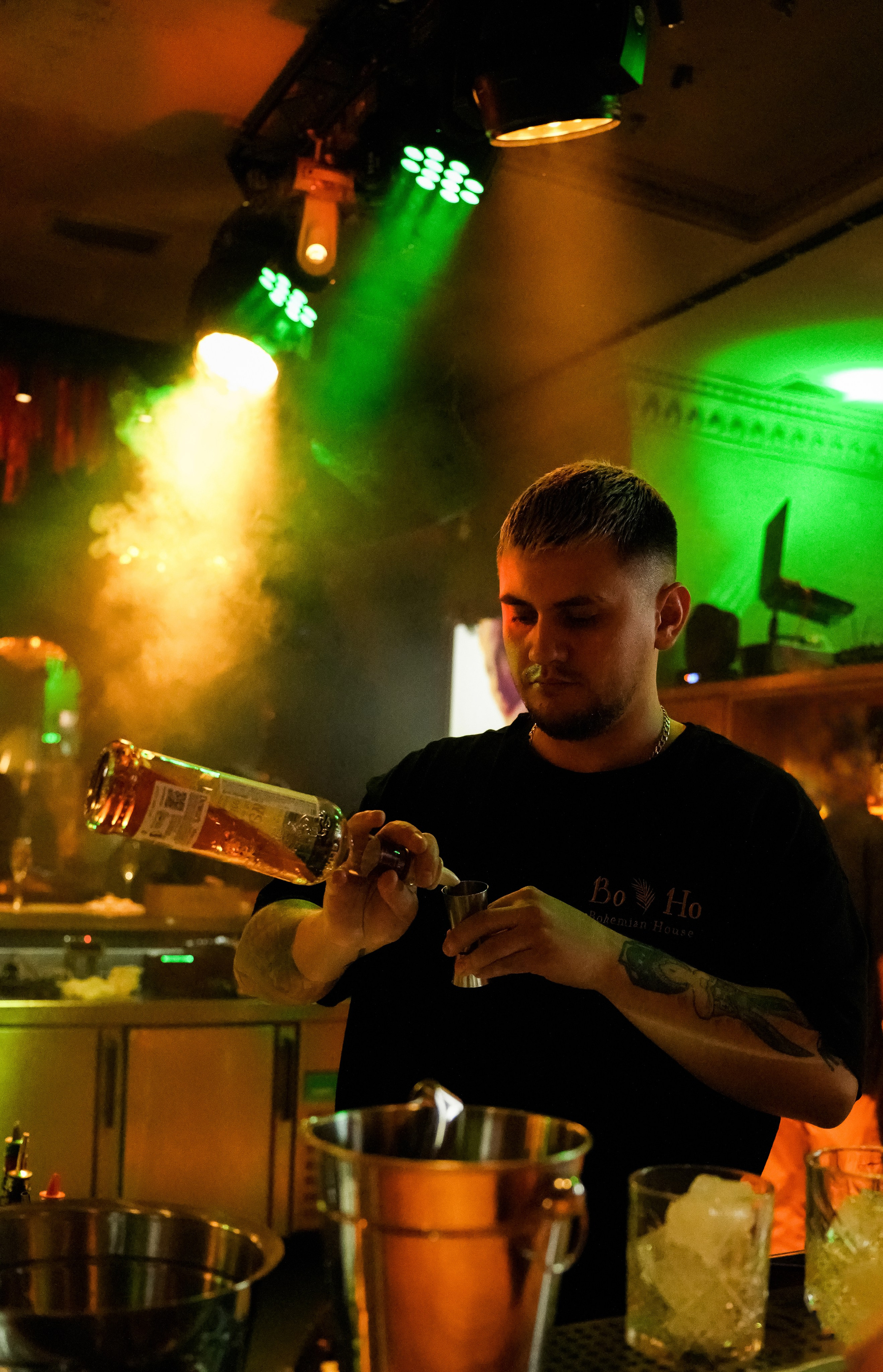 EVENT-туса в караоке. Свадебный фотограф и видеограф в Ростове-на-Дону. Максим и Наталья Лебедевы