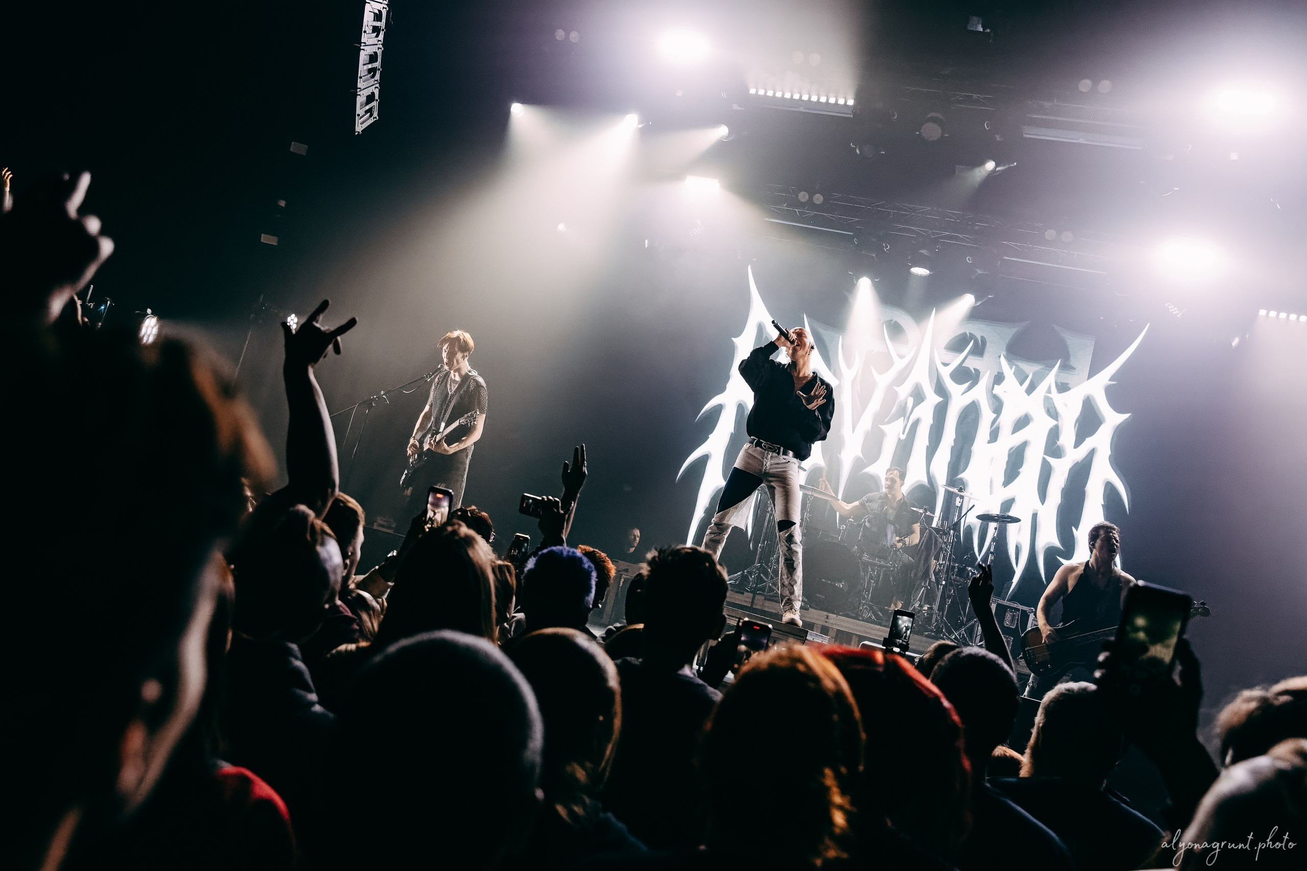 Ravanna, фоторепортаж, СПб, Aurora Concert Hall, 21.11.2025. Алена Адрианова: фотограф в Санкт-Петербурге