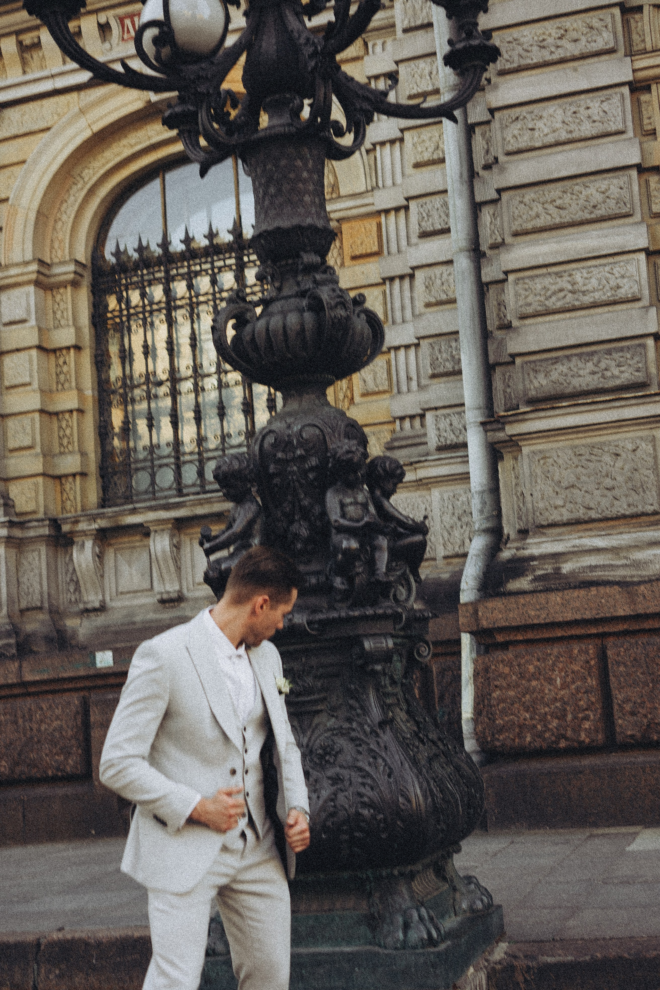 Свадебная сьемка у академии Штиглица. Профессиональный фотограф, Санкт-Петербург — Виктория Богомолова