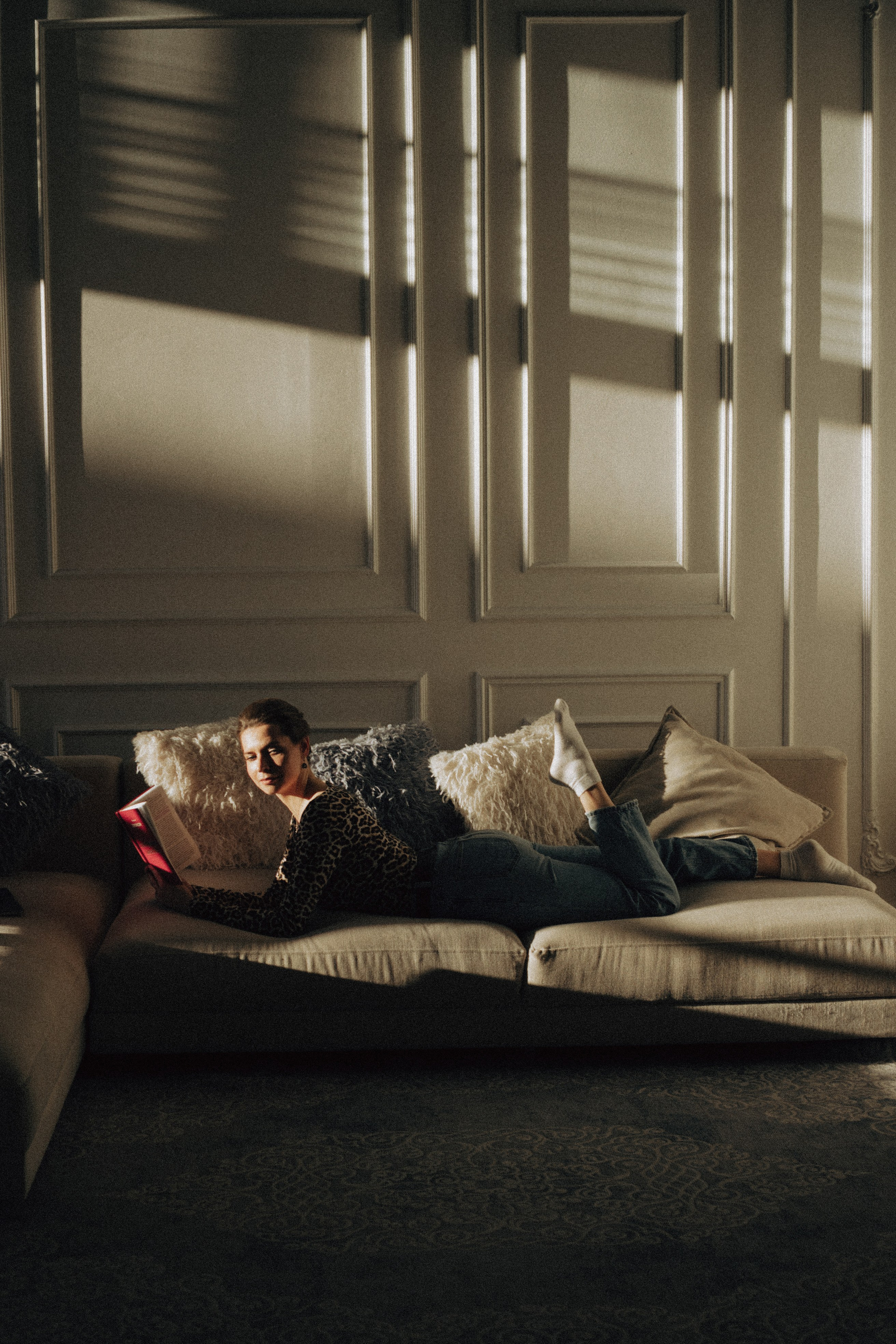 ФОТОСЕСИИЯ В СТУДИИ ДЛЯ ДЕВУШКИ ПСИХОЛОГА. Профессиональный фотограф, Санкт-Петербург — Виктория Богомолова