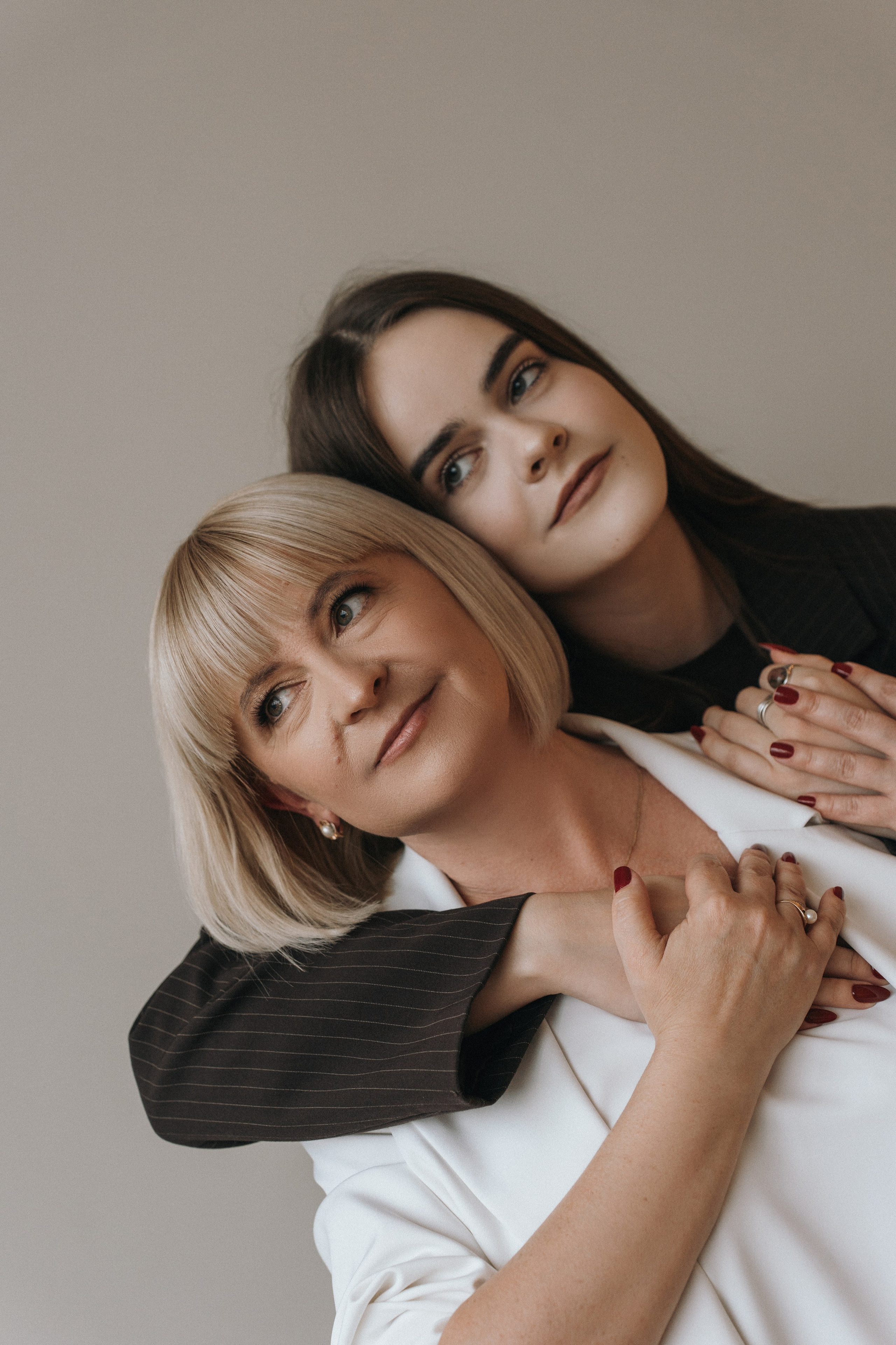 Мама и дочь. Ваш семейный фотограф в Минске — Вика Трегубова