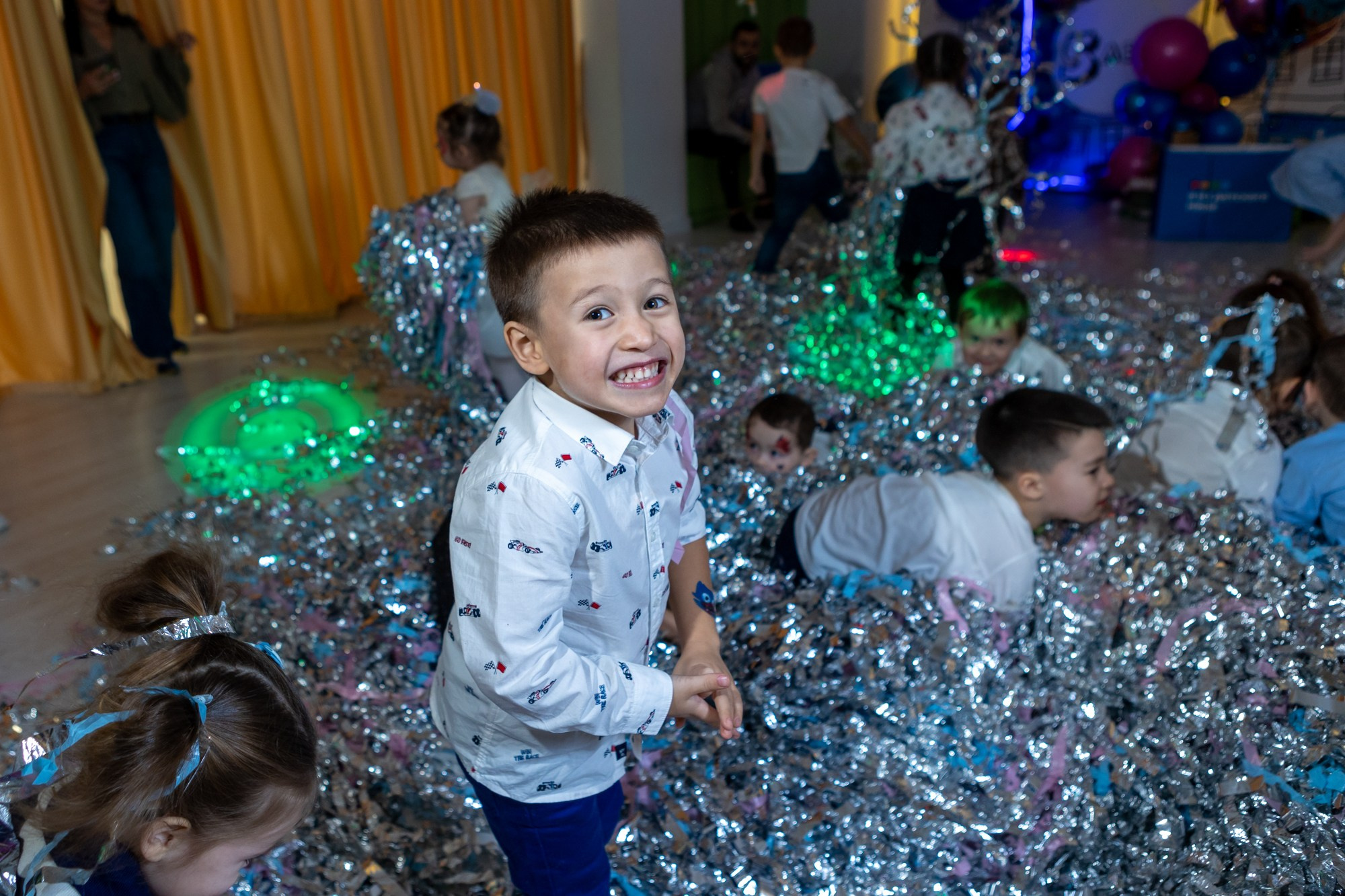 День рождения в студии Ко-Ко. Фотограф в Оренбурге. Профессиональный фотограф