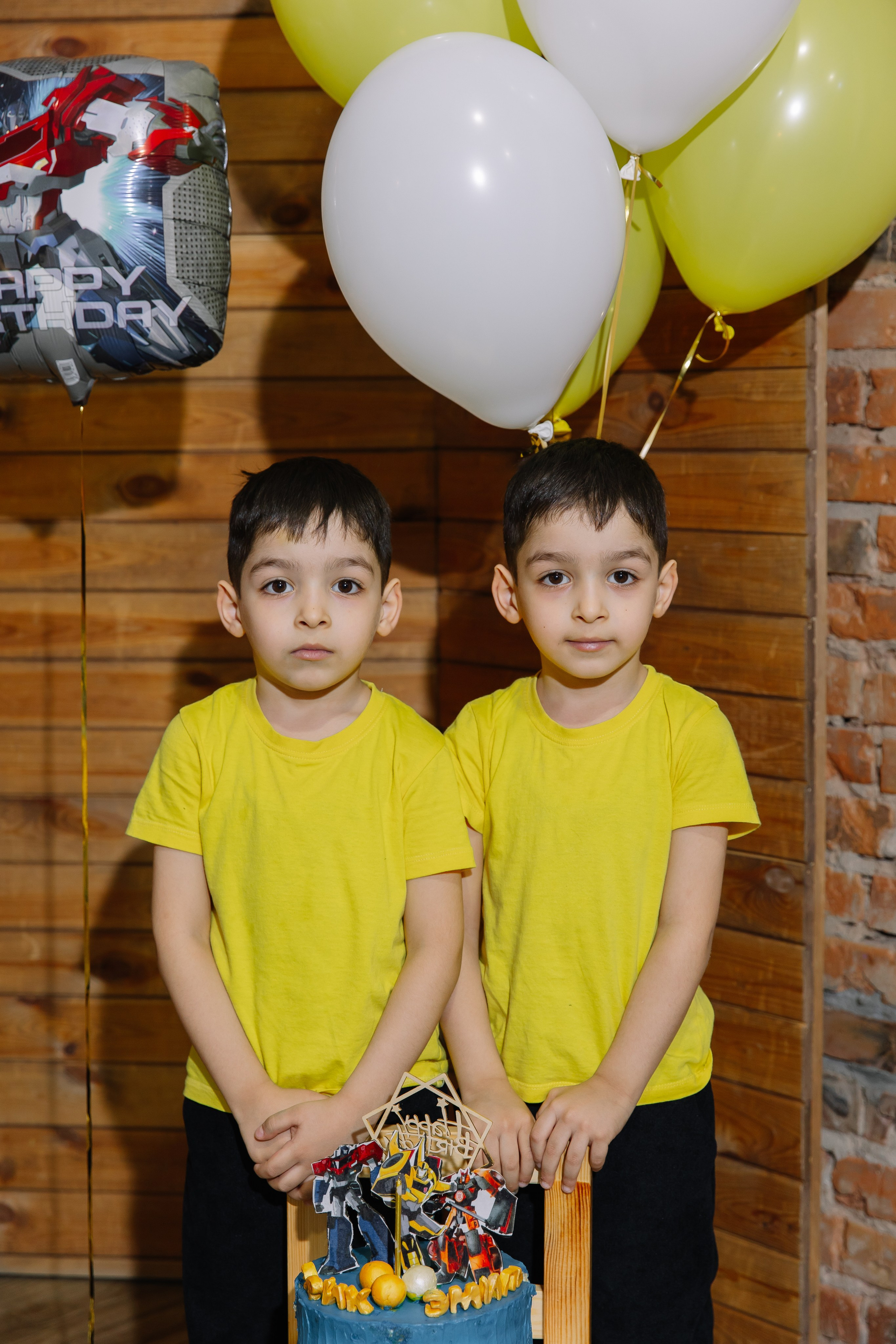 День рождения Эрика и Эмиля 6 лет. Свадебный фотограф в Новосибирске Лидия Александровна