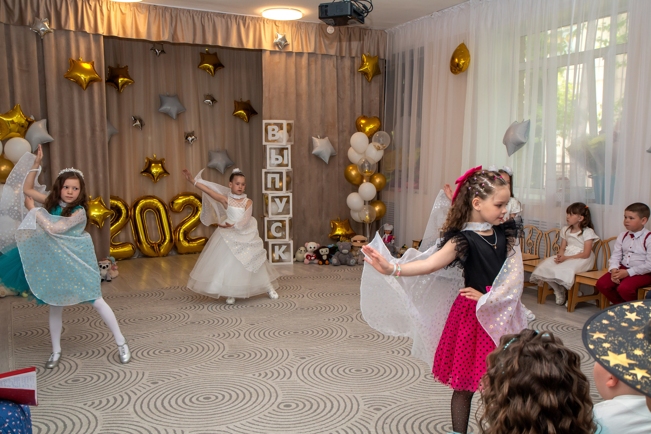 Впускной вечер в ДС «Солнышко» — 2025 г. Фотограф в Шелехове, лучшие выпускные альбомы в Шелехове