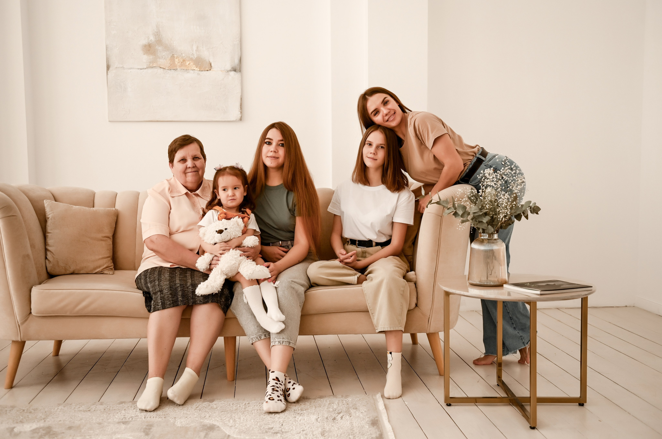 Семейная студийная  фотосессия 2. Свадебный, семейный, детский, контент фотограф в Омске Максим Ильин