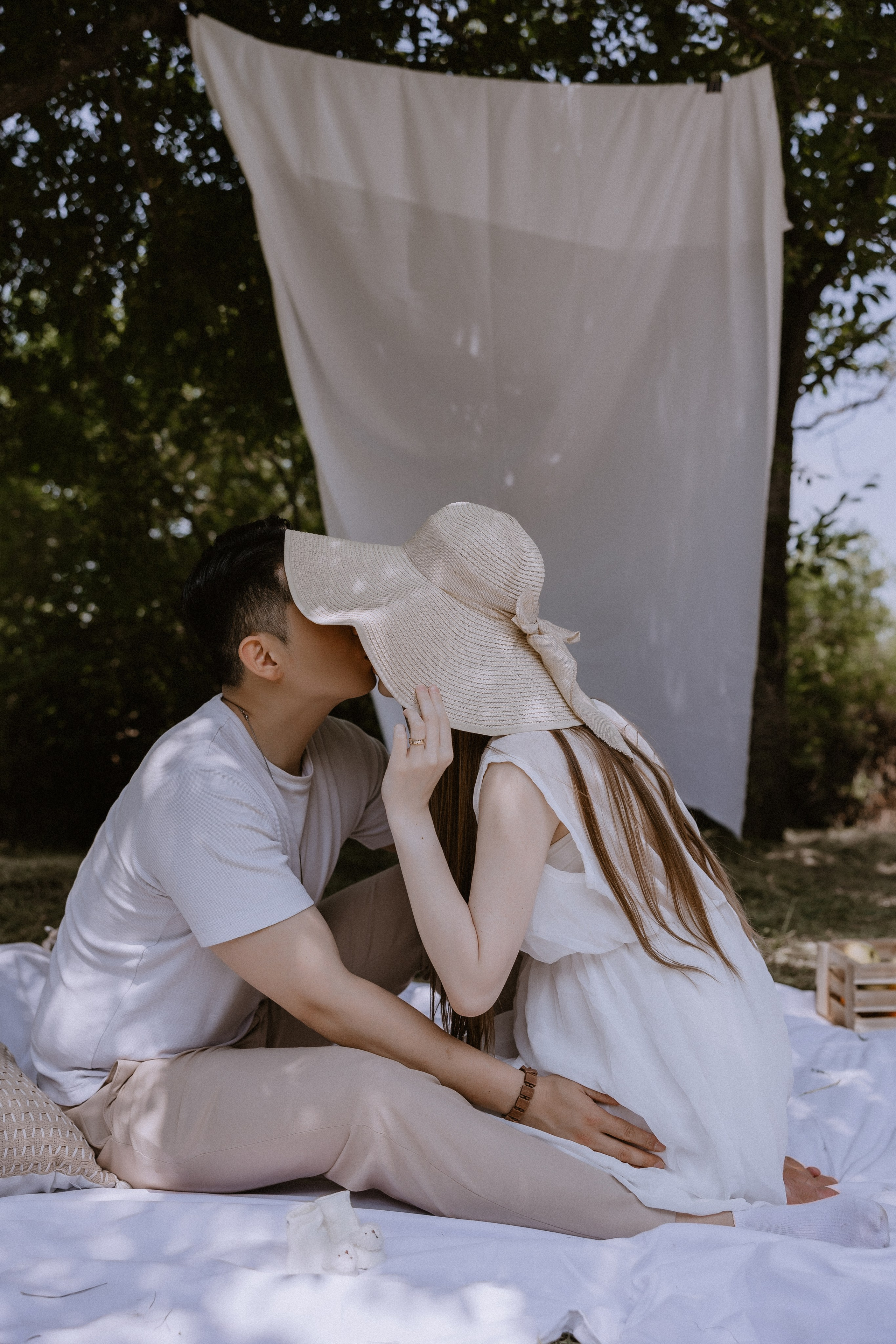 Pregnancy photo shoot in South Korea, Busan. Your photographer in Busan (South Korea) Aleksandra Anufriy