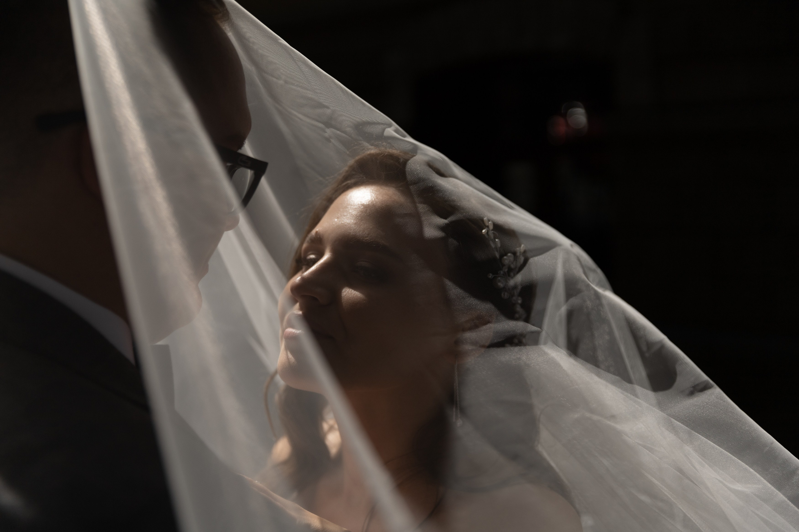 Свадебный фотограф Уфа — Руслан ГабдлисламовЖивые эмоции, красивые кадры, воспоминания на всю жизнь.Работаю по всей Республике Башкортоста. Свадебный фотограф Уфа Руслан Габдлисламов