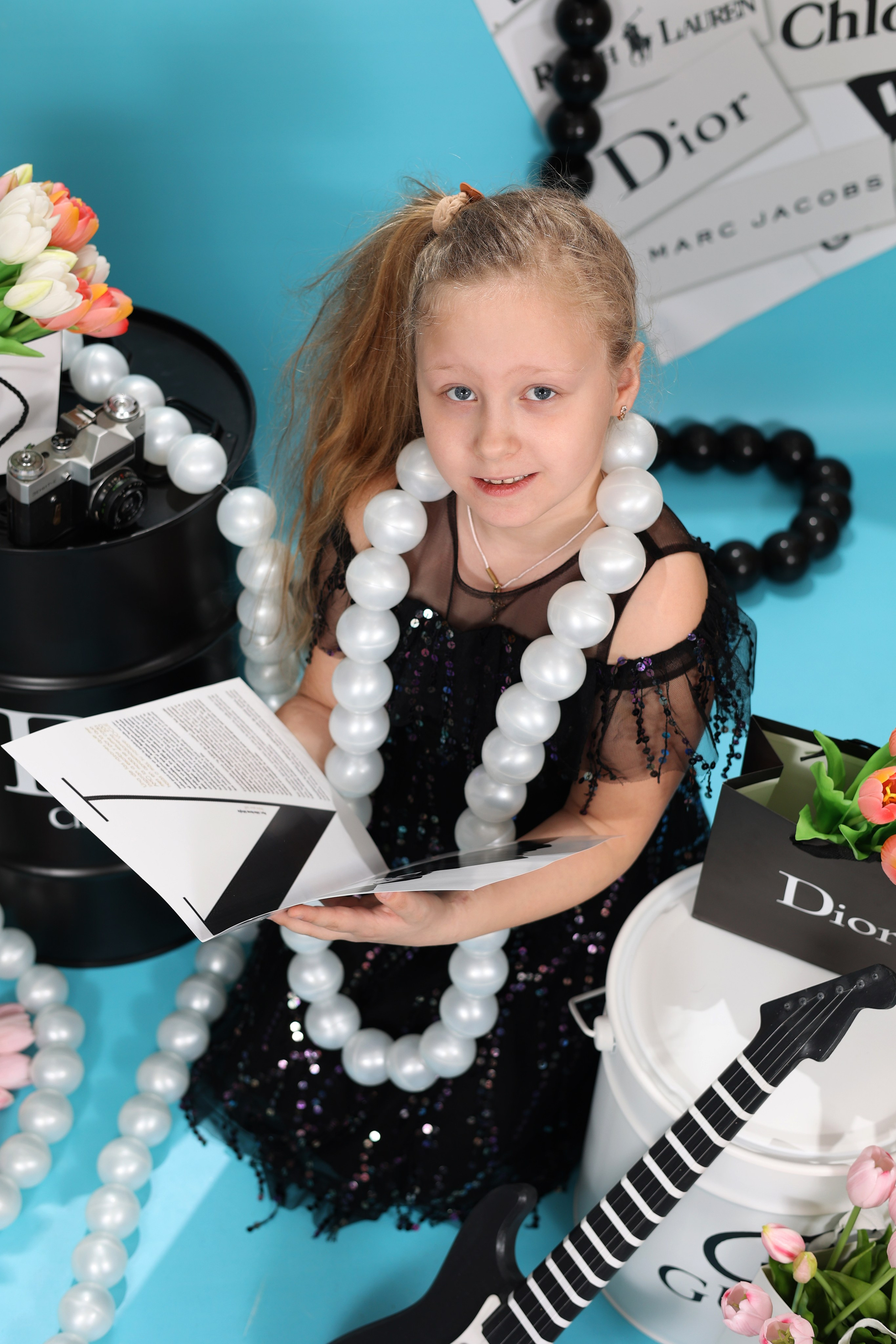 На стиле ФЭШН. Выпускные альбомы в Иваново в детский сад и школу. Александр и Светлана Янкины