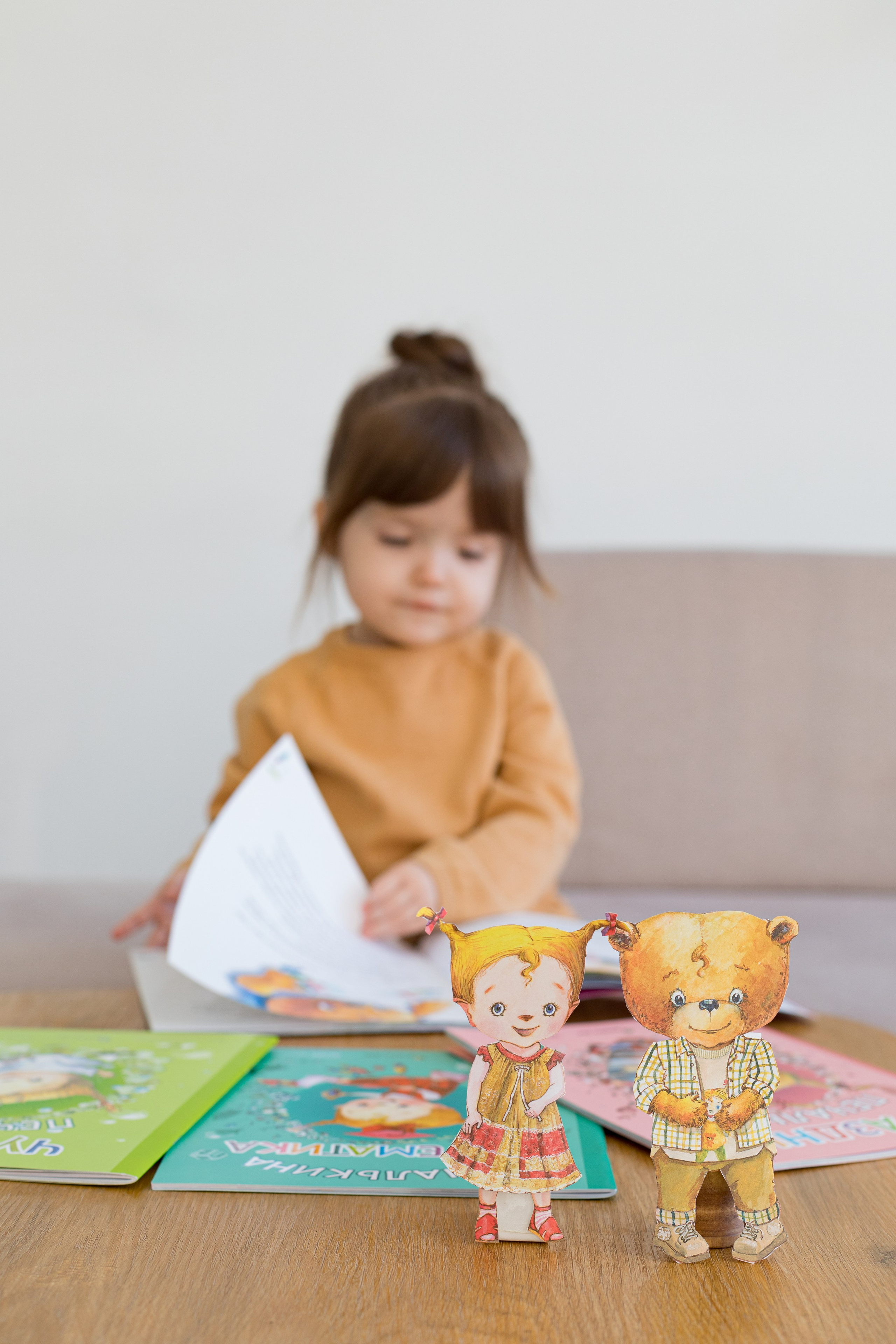 Фотосессия с детскими книгами. Детский и контент фотограф Надя Волкова Санкт-Петербург