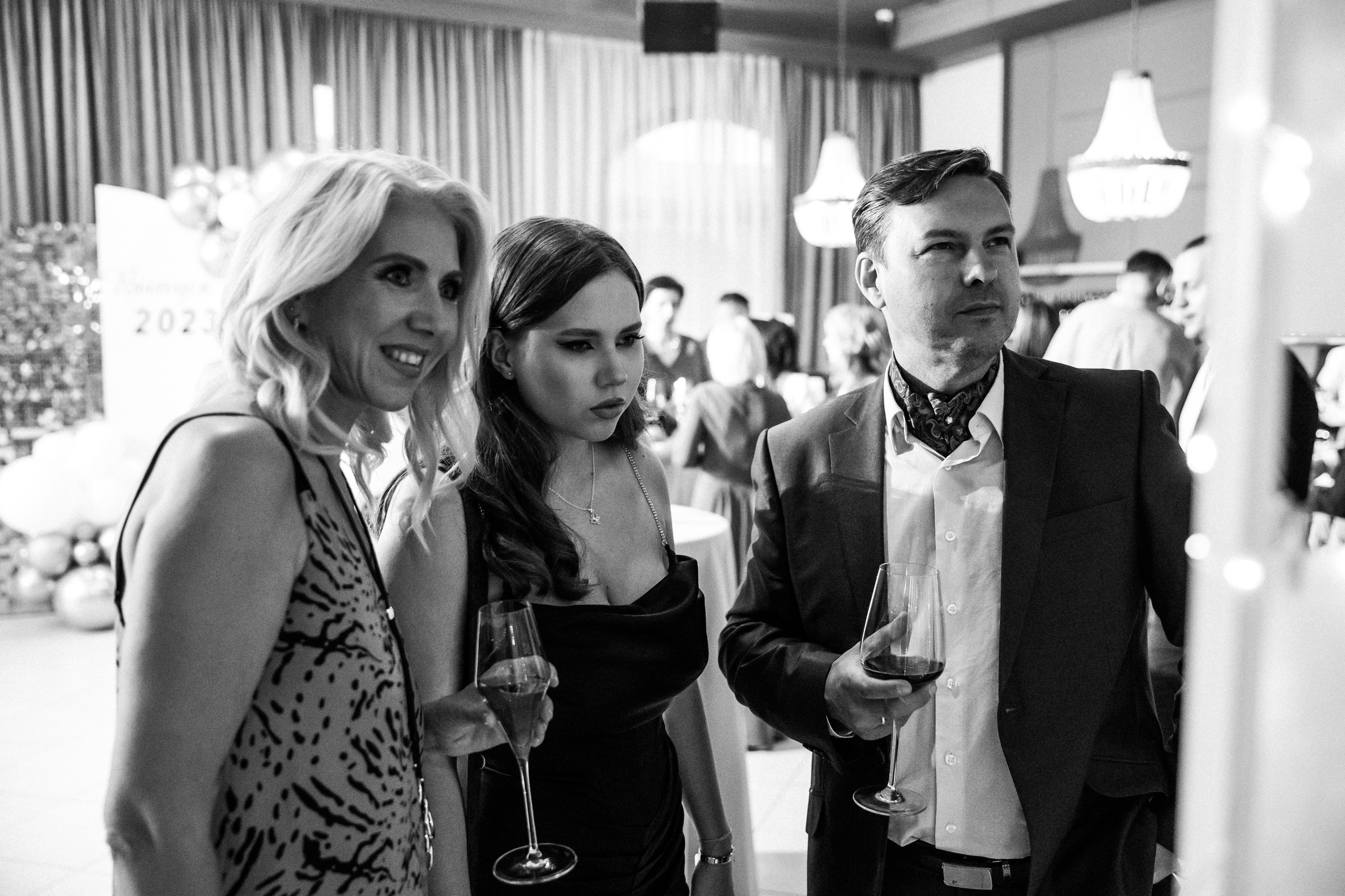 2023-06-23 Выпускной МБОУ СОШ № 10. Фотограф в Красноярске