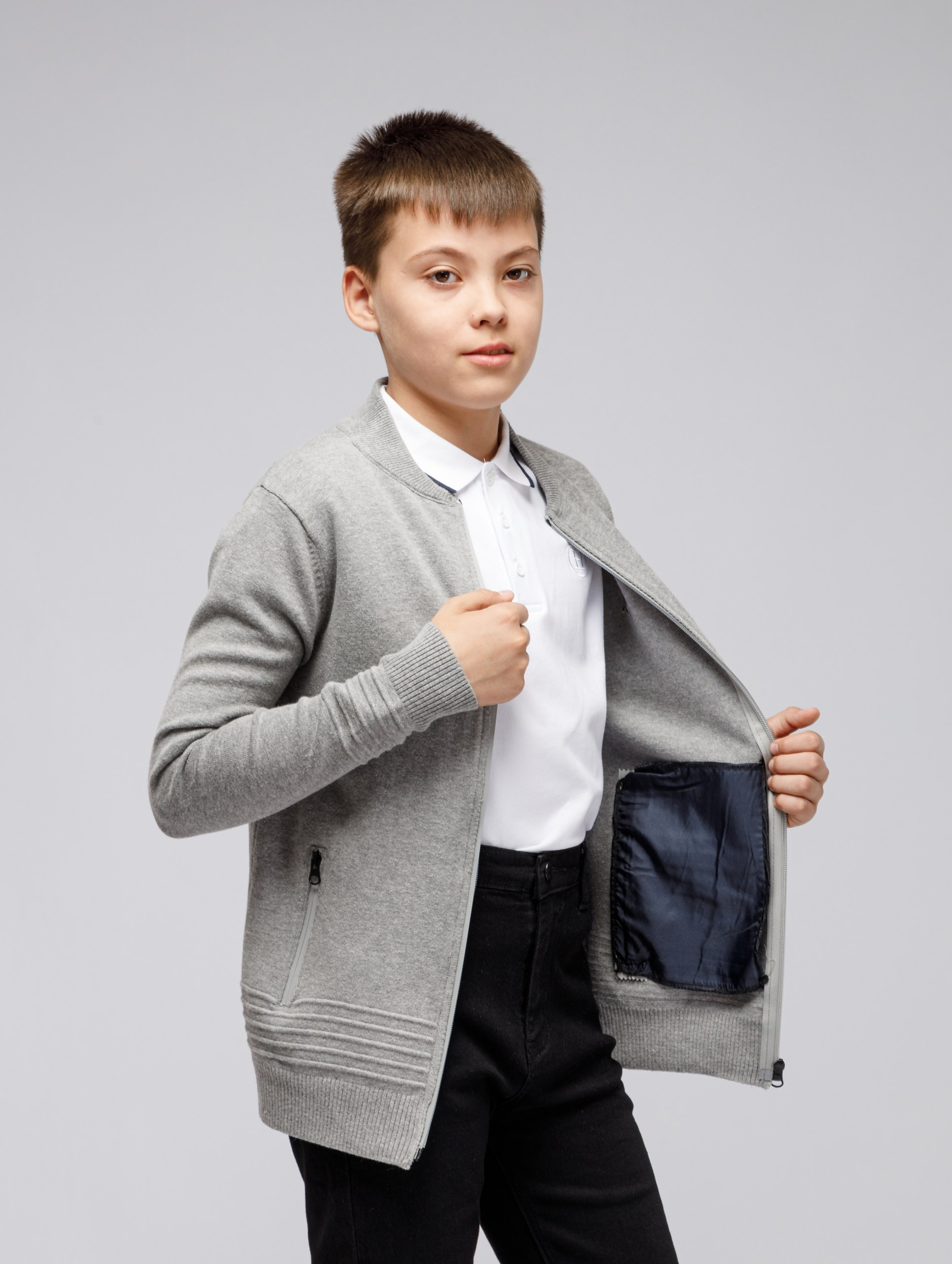 Съемка детской одежды и обуви на модели сайтов, маркетплейсов, WB, Ozon, Яндекс Маркет и др. Студия коммерческой съемки ХВОЯ